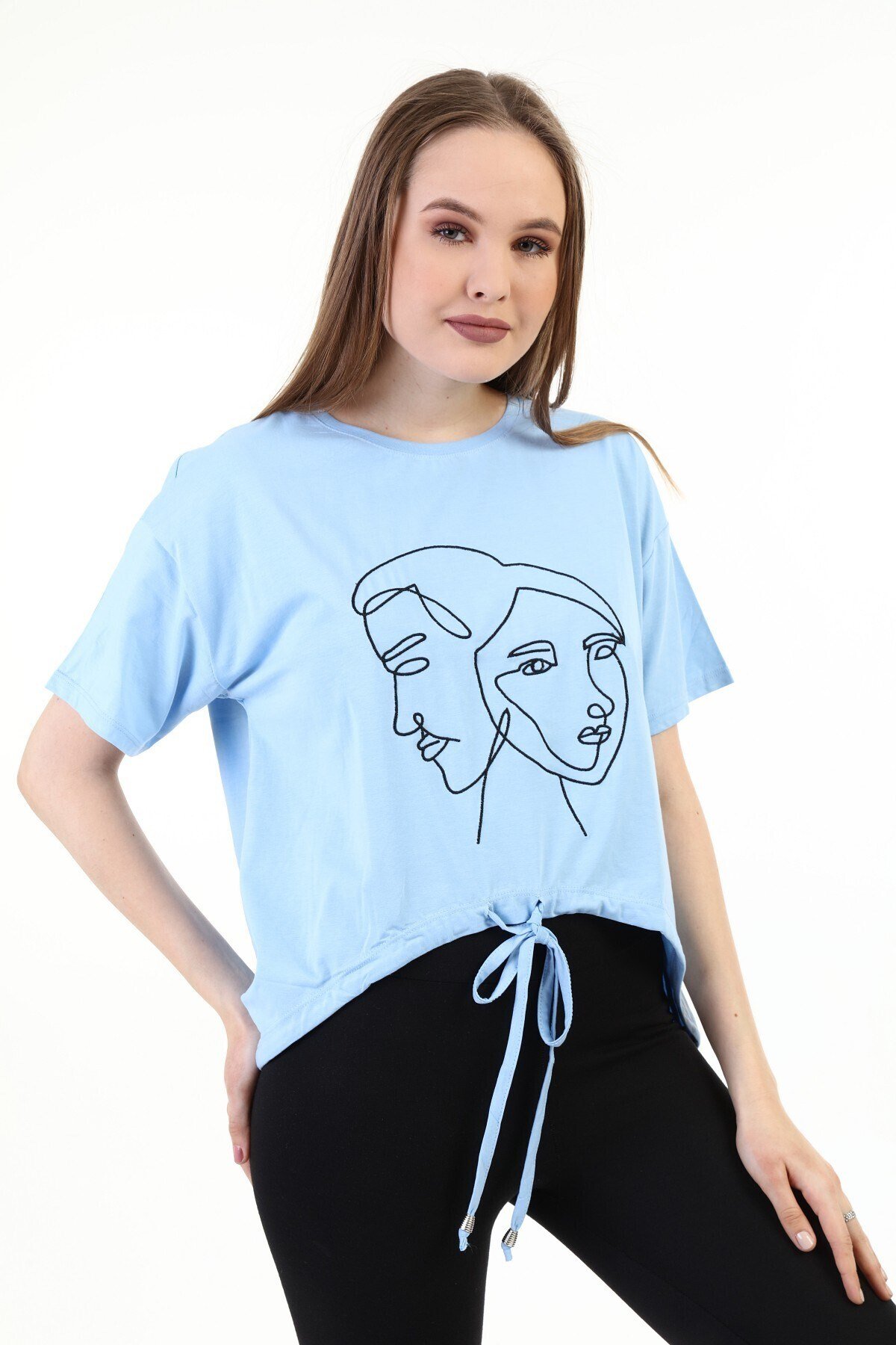Kadın Nakışlı Mavi T-shirt 20085