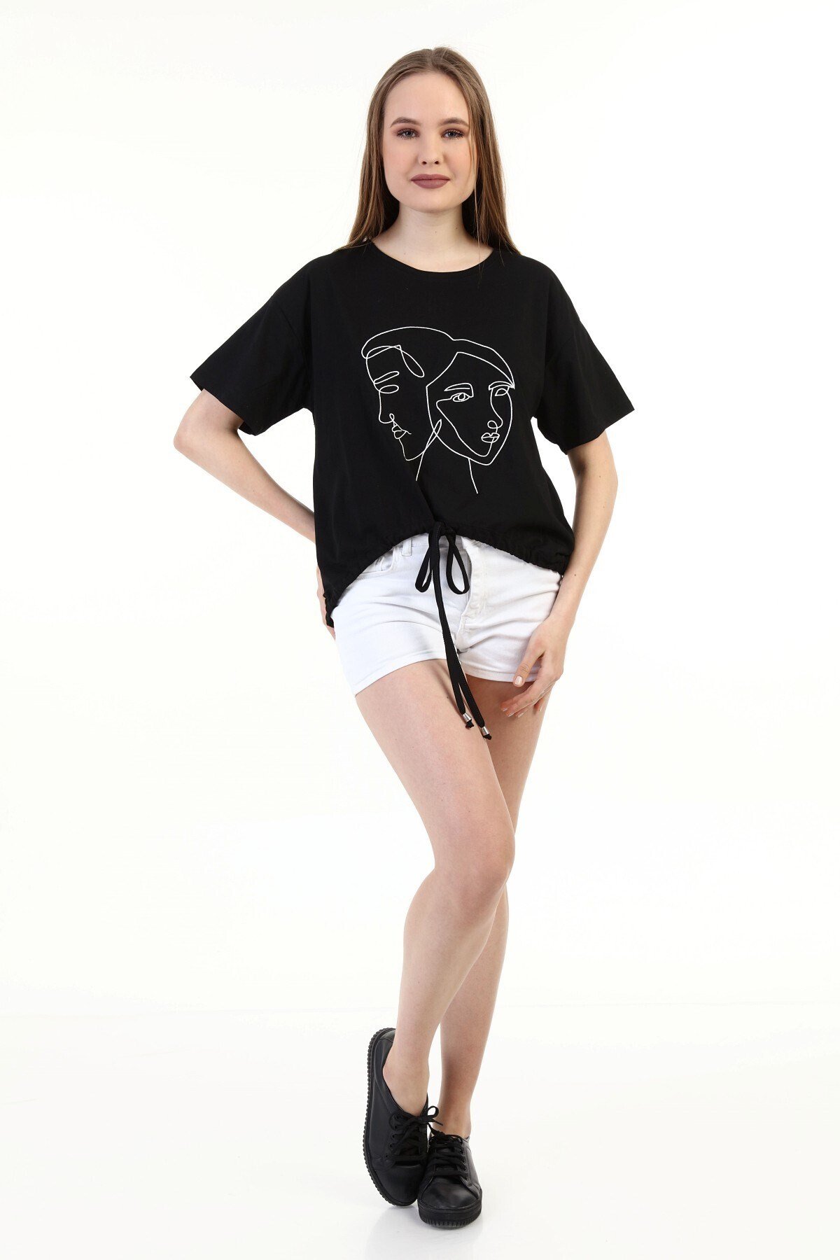 Kadın Nakışlı Siyah T-shirt 20085