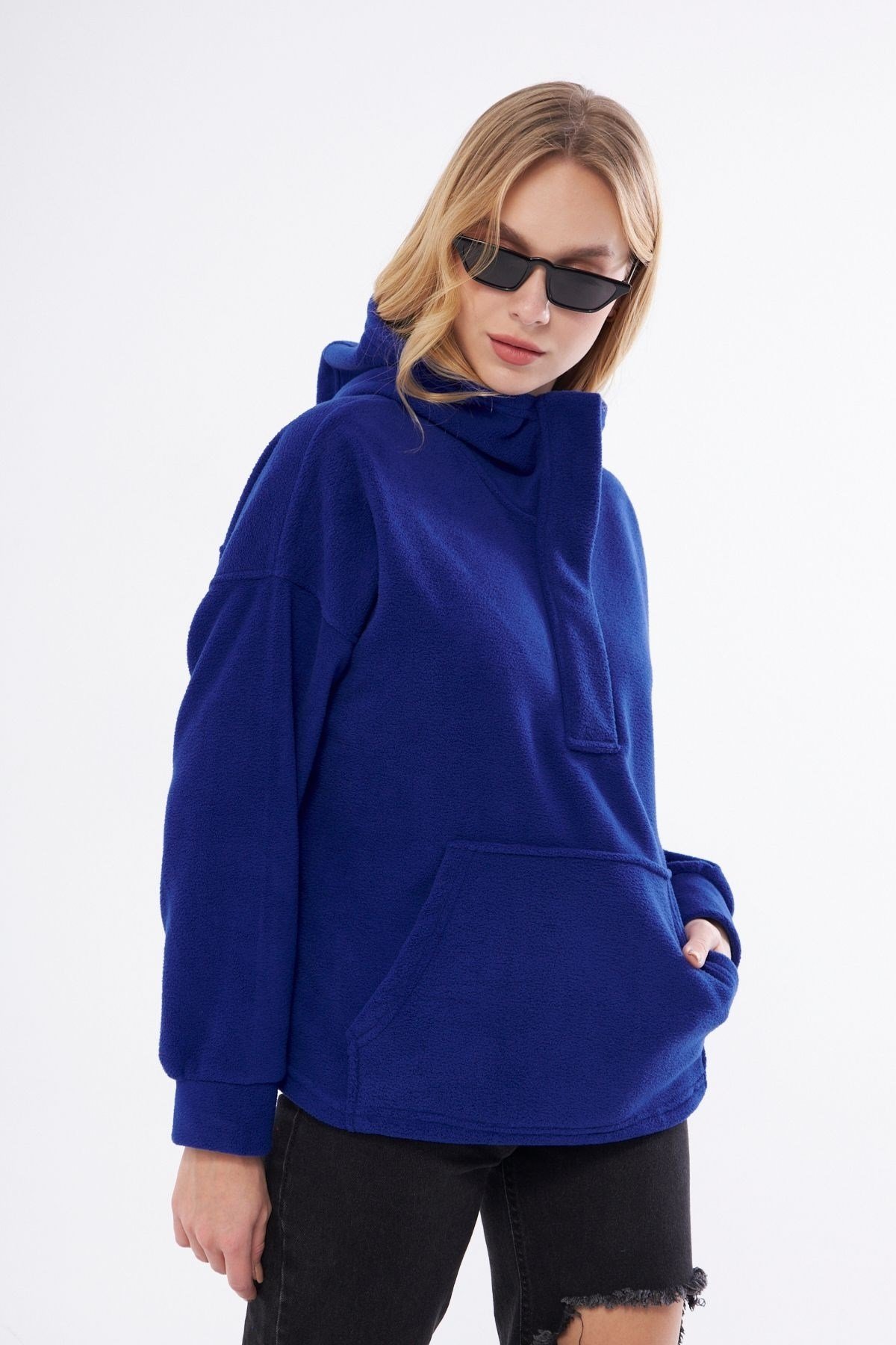 Kadin Yakasi Fermuarli Kapüşonlu Oversi?ze Polar Kumaş Sweatshirt 23587-sax