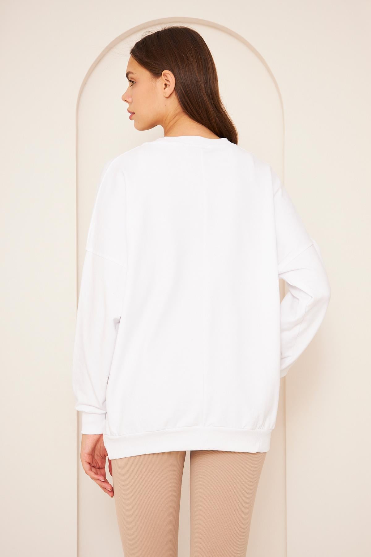 Oversize %100 Pamuklu Şardonlu Sweatshırt 22907b2 -beyaz