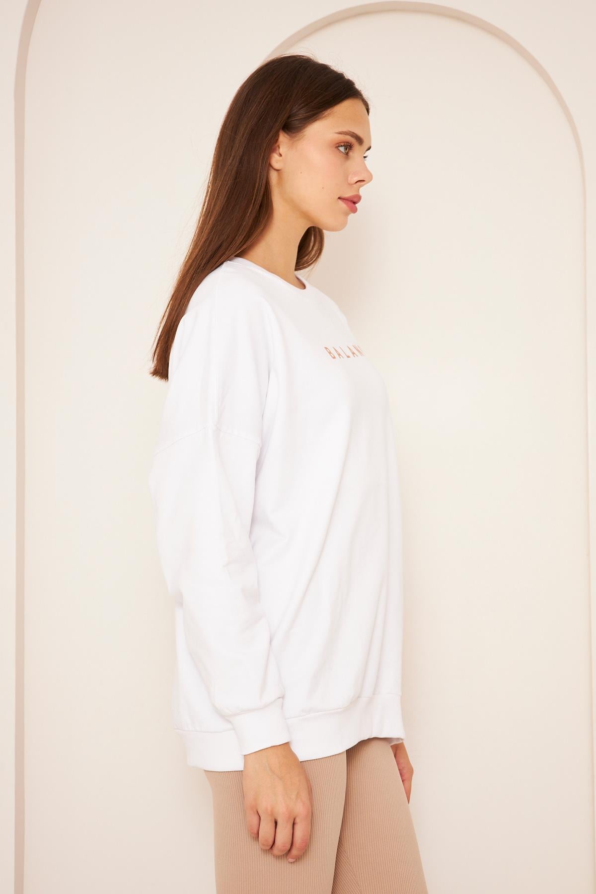Oversize %100 Pamuklu Şardonlu Sweatshırt 22907b2 -beyaz
