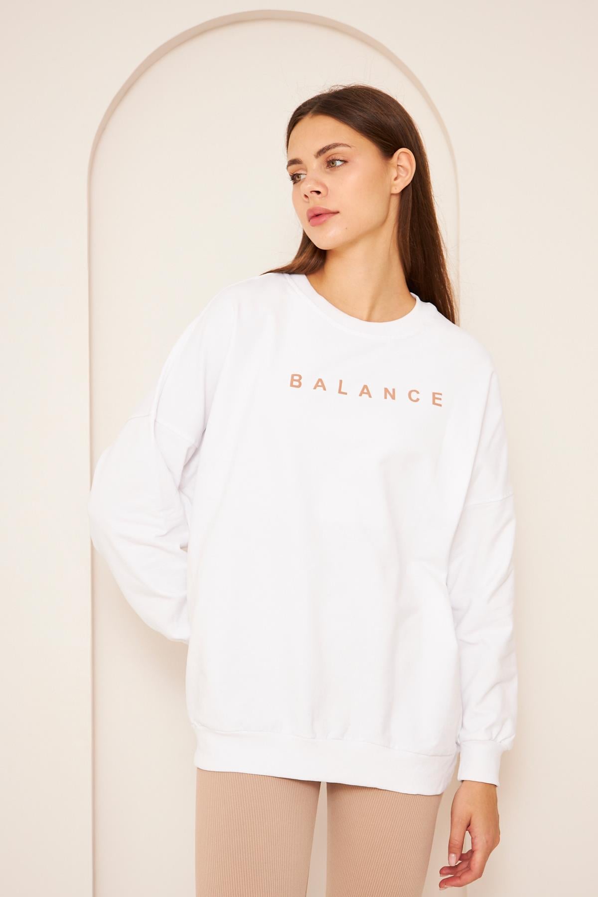 Oversize %100 Pamuklu Şardonlu Sweatshırt 22907b2 -beyaz