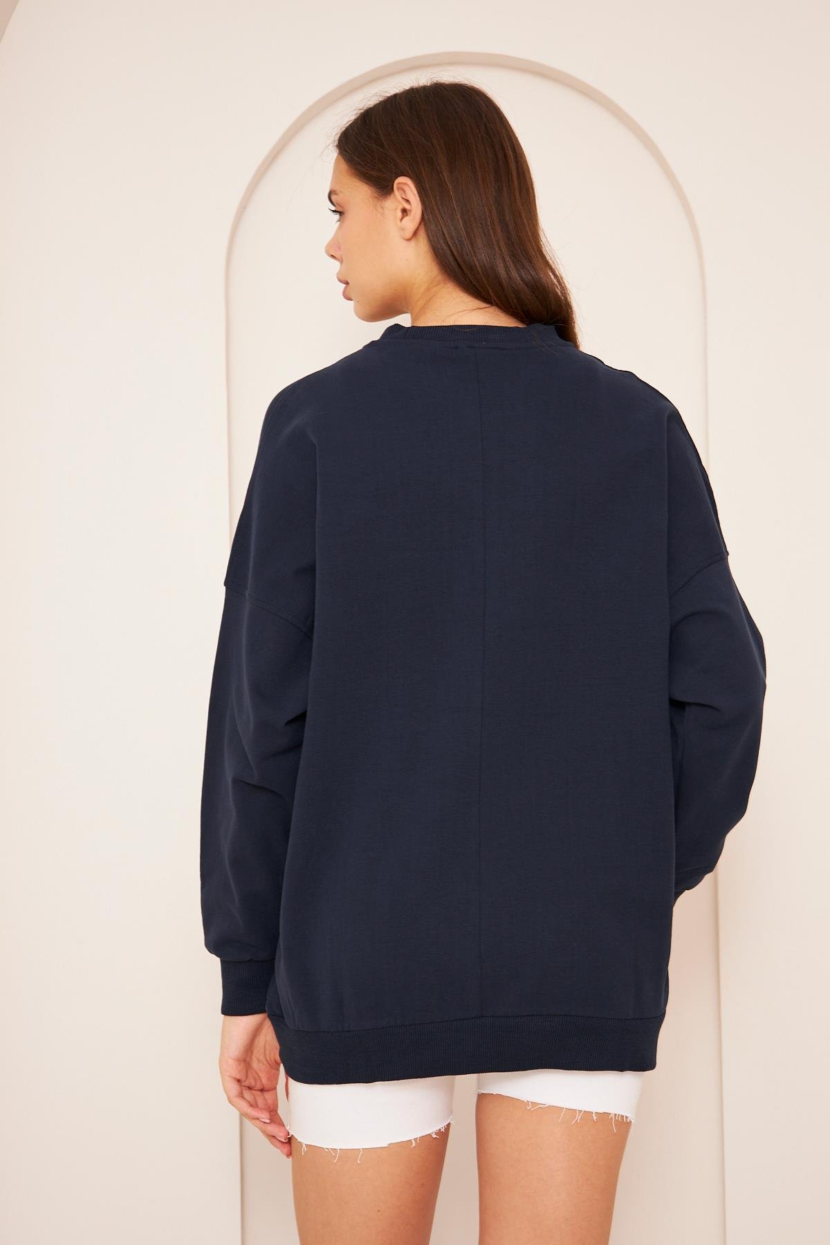 Oversize %100 Pamuklu Şardonlu Sweatshırt 22907b4 -lacivert