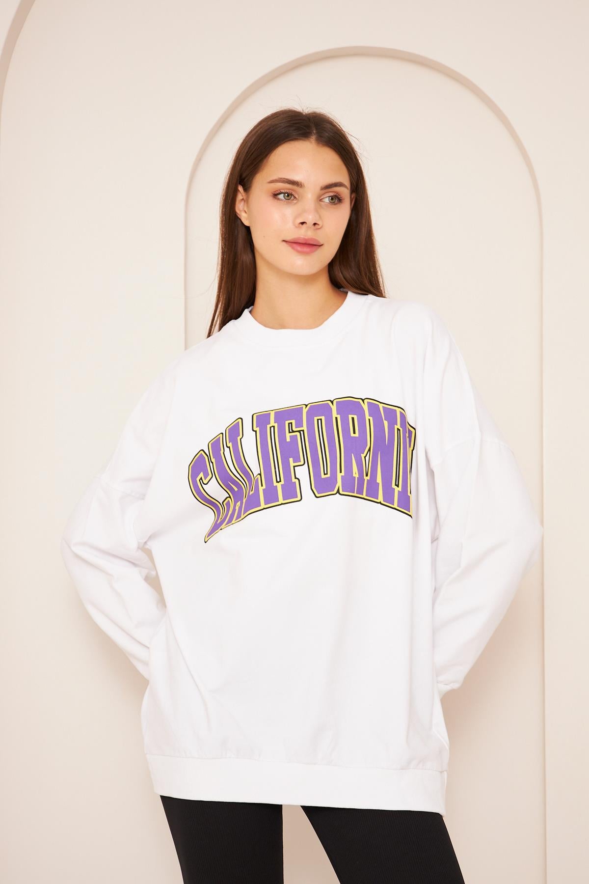 Oversize %100 Pamuklu Şardonlu Sweatshırt 22907b4 -beyaz