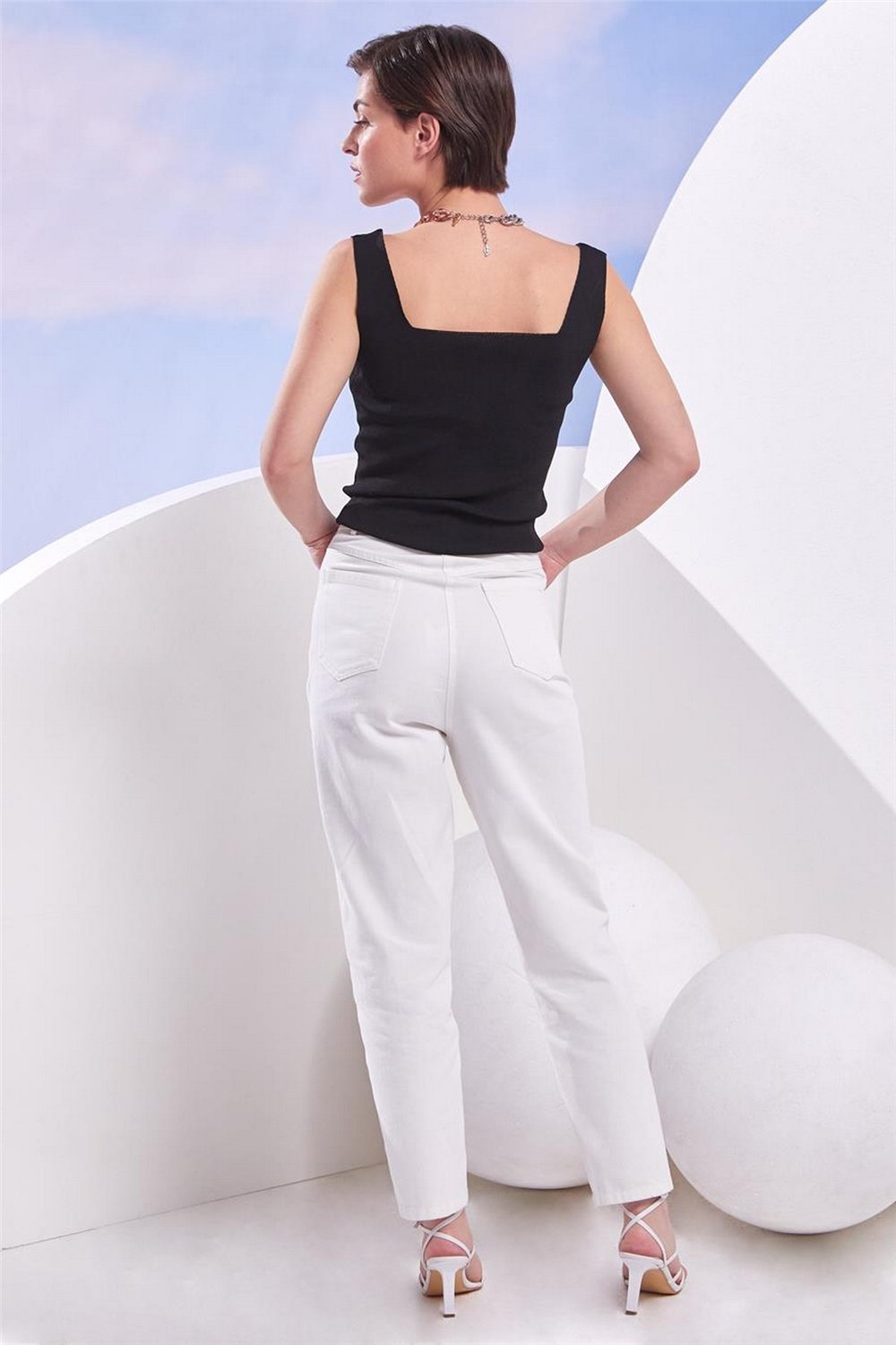 Kayra KA-SZ-JN011-02  Kadın Denim Kot Dar Paça Beyaz Pantolon