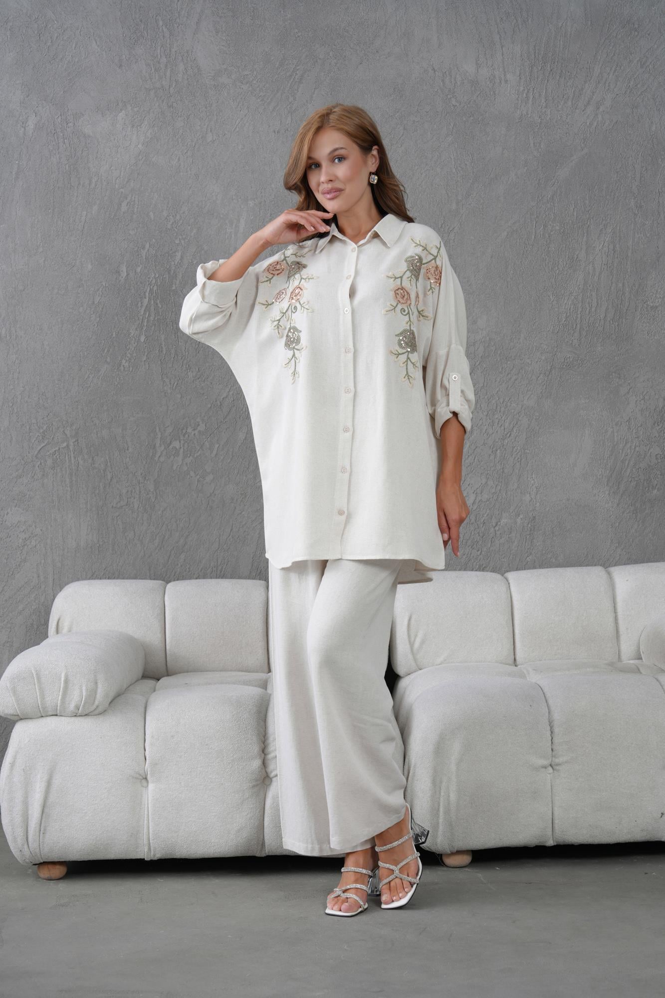 NAKIŞ İŞLEMELİ OVERSIZE KETEN GÖMLEK17430