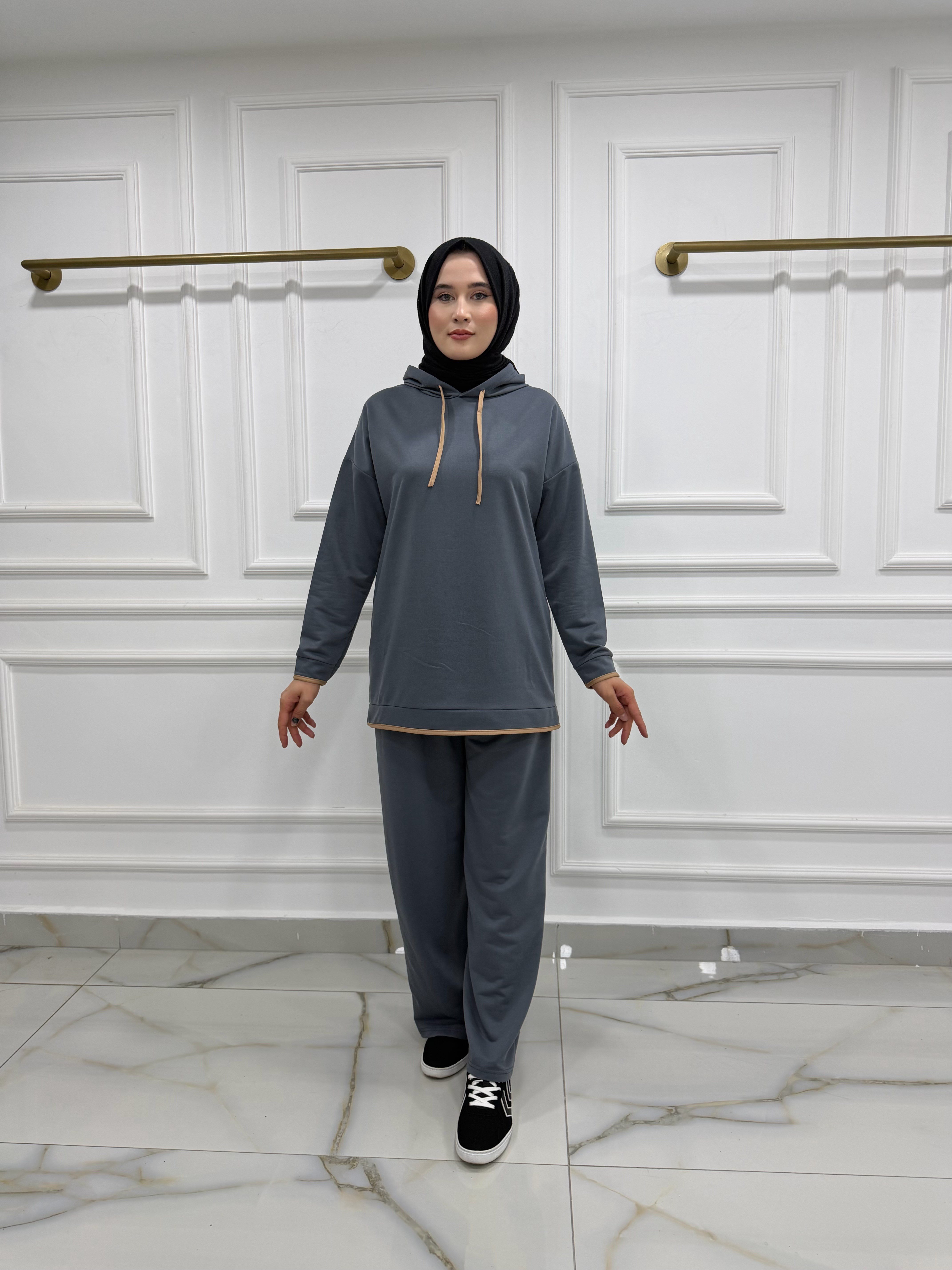 13021 İKİ İPLİK KUMAŞ KAPŞONLU ŞERİT DETAYLI TUNİK TAKIM  FÜME 