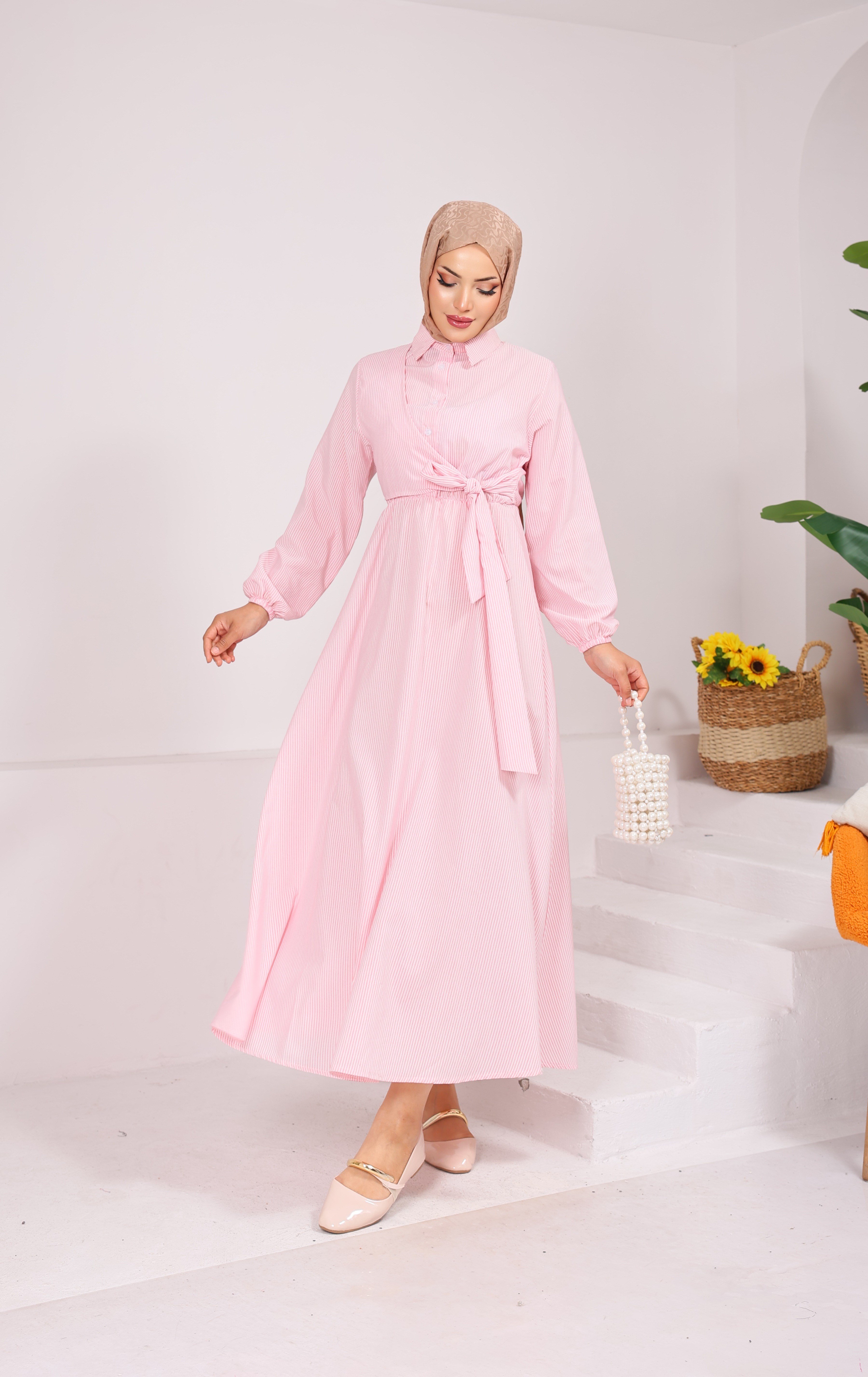 4532  YANDAN BAĞLAMALI YARIYA KADAR DÜZĞMELİ İNCE ÇİZGİLİ ELBİSE PEMBE 