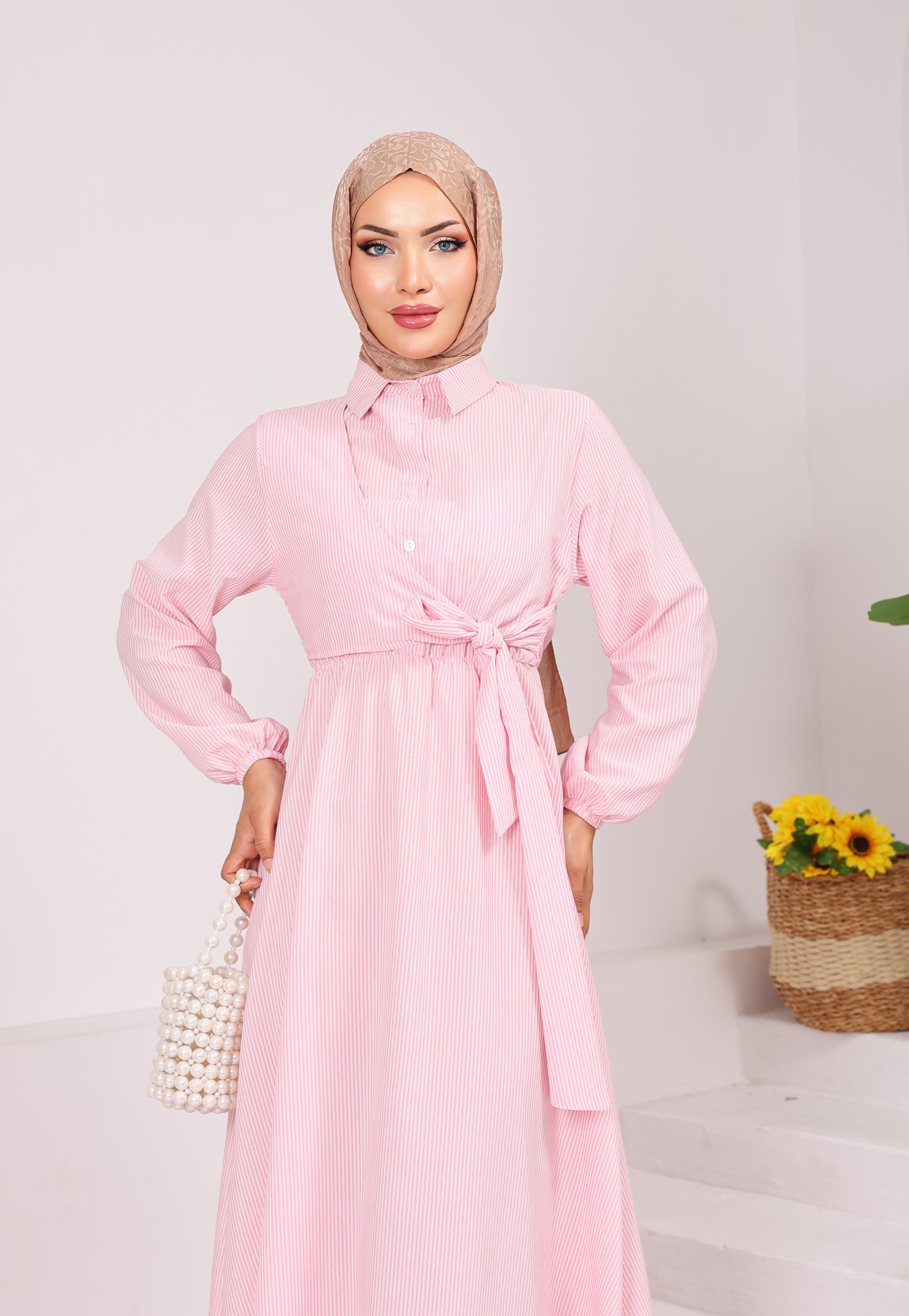 4532  YANDAN BAĞLAMALI YARIYA KADAR DÜZĞMELİ İNCE ÇİZGİLİ ELBİSE PEMBE 
