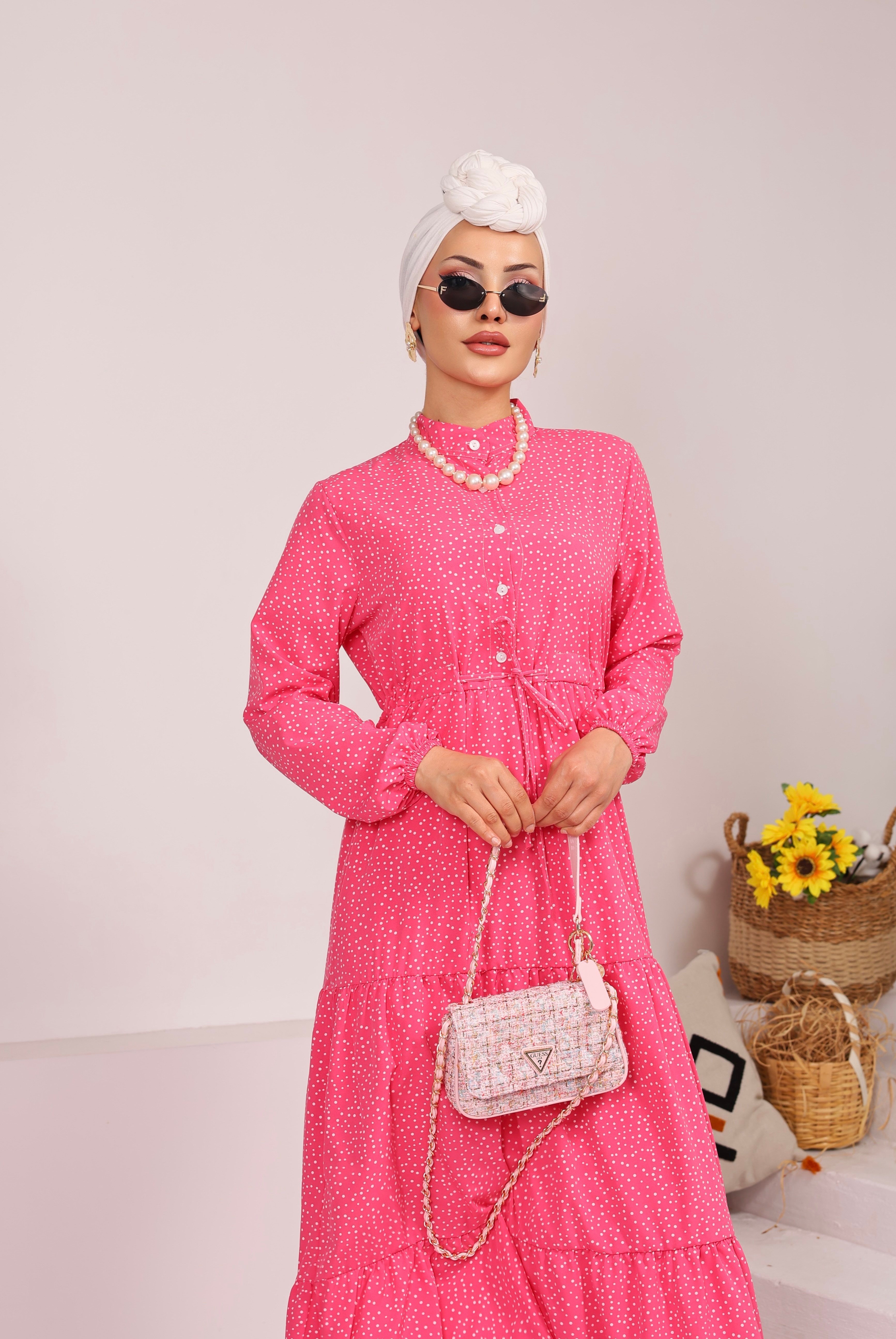 86210 KÜÇÜK PUANTİYELİ YARIYA KADAR DÜĞMELİ VİSKON KUMAŞ ELBİSE PEMBE 