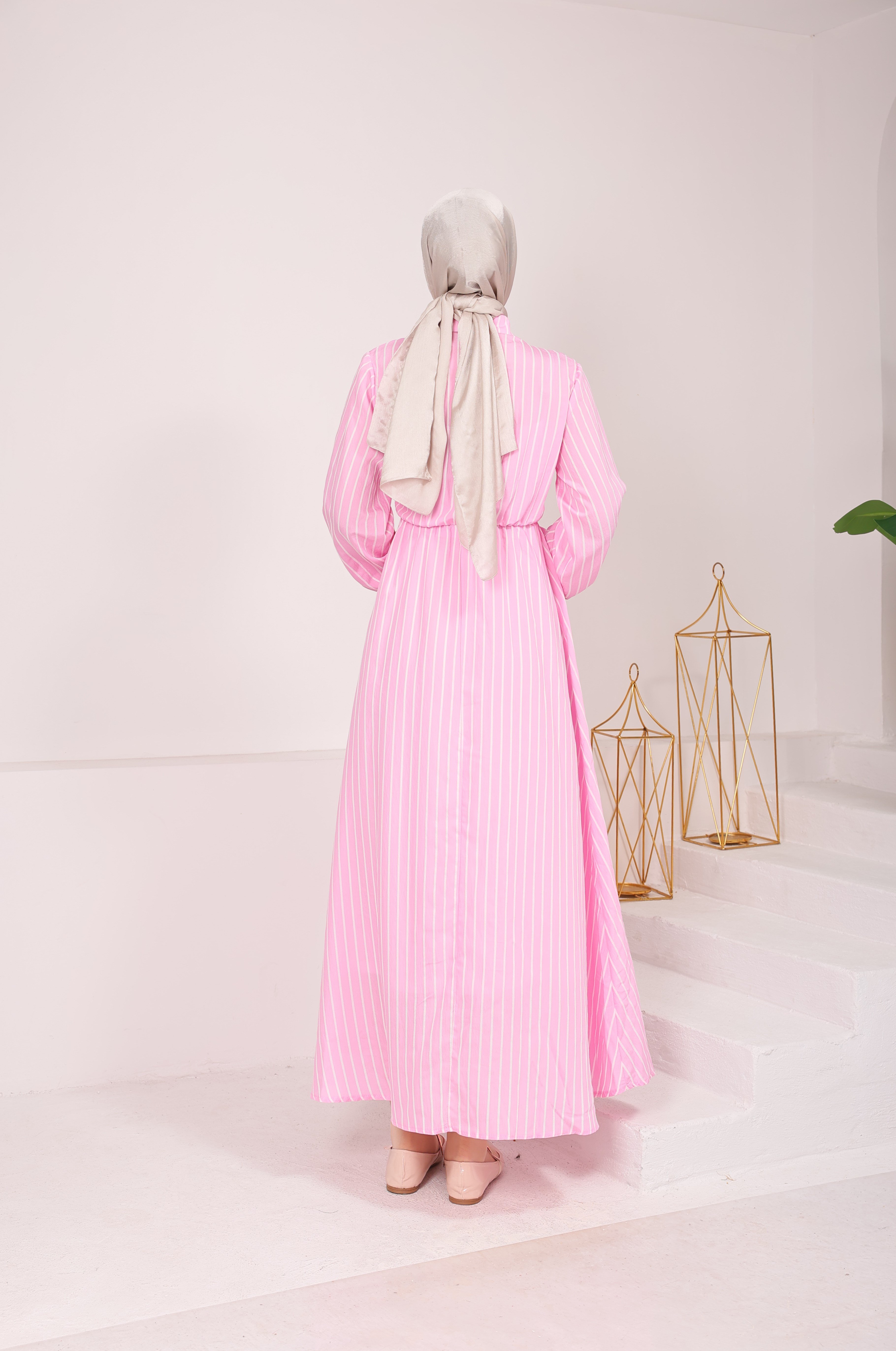 9723  YANDAN BAĞLAMALI MODAL VİSKON YENİ SEZON ÇİZGİLİ ELBİSE PEMBE 