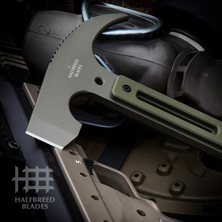 HALFBREED Rhino Kurtarma Baltası