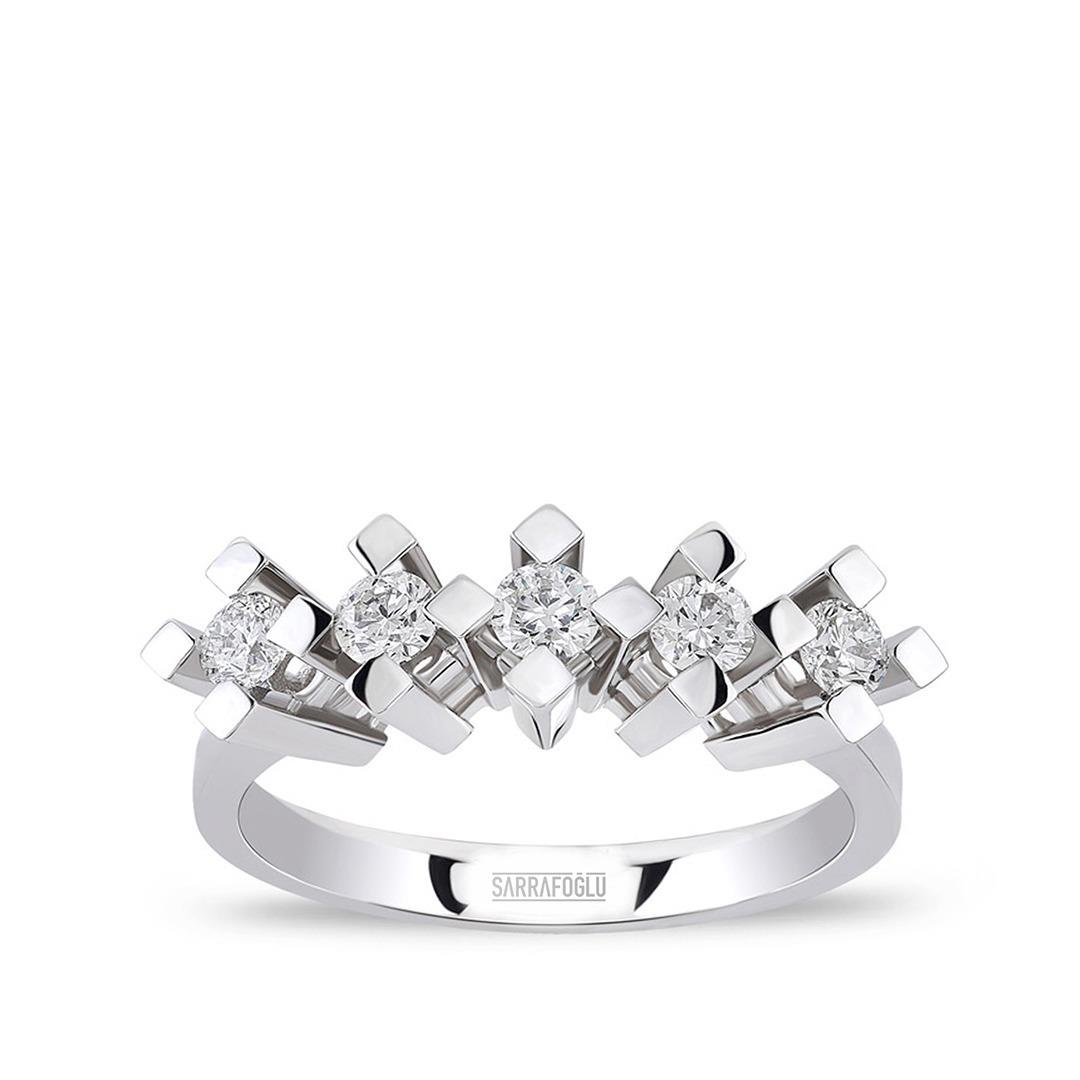 0.70 Karat Beştaş Pırlanta Yüzük