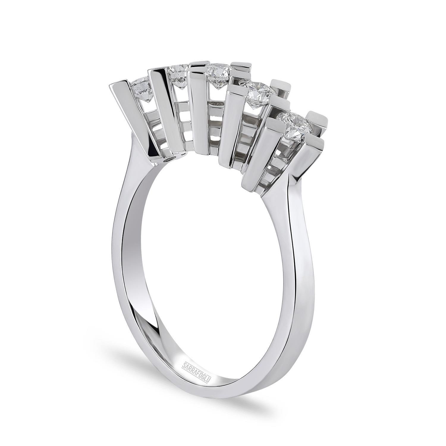 0.60 Karat Beştaş Pırlanta Yüzük