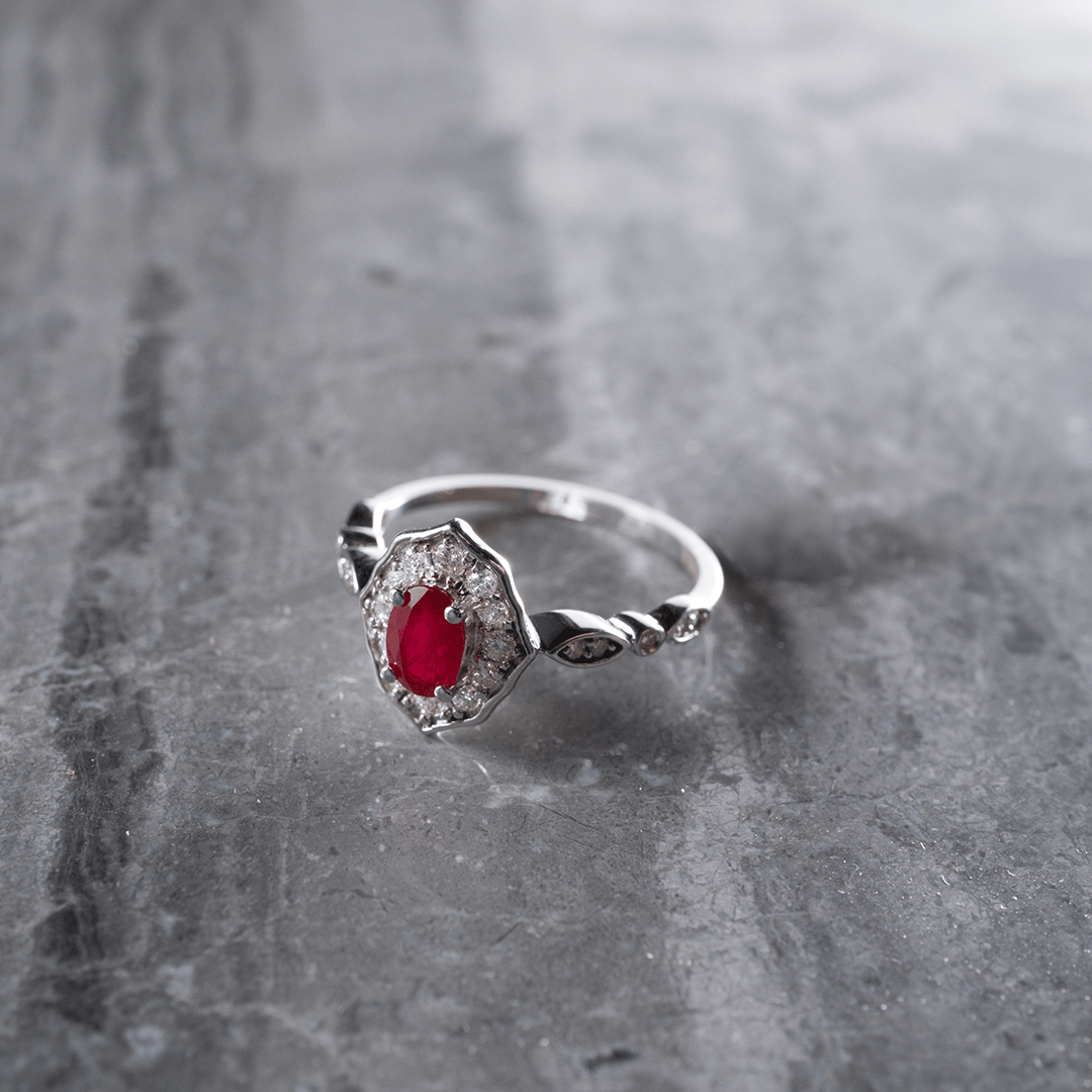 0.75 Karat Renkli Taşlı Retro Yüzük