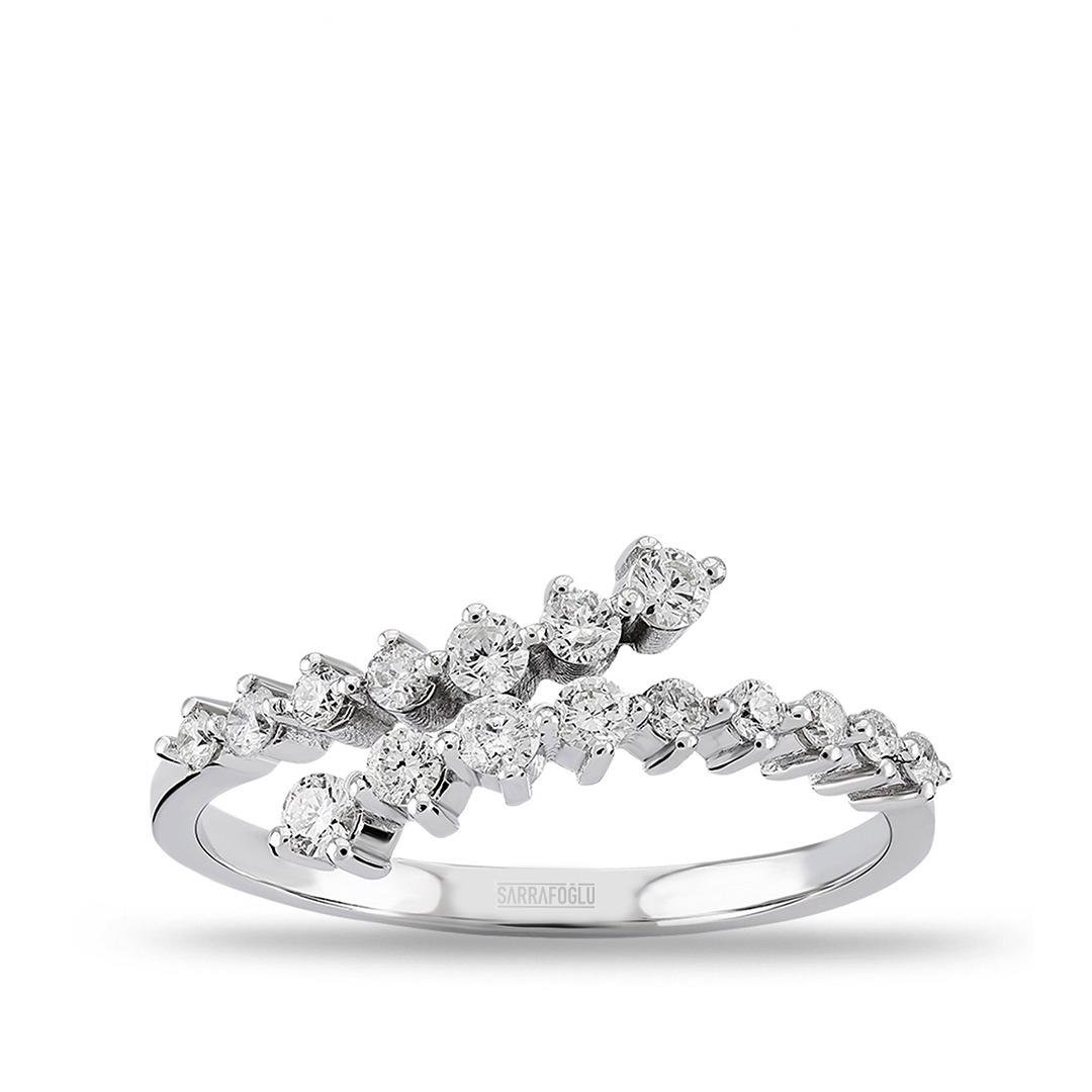 0.29 Karat Tasarım Taşlı Yüzük