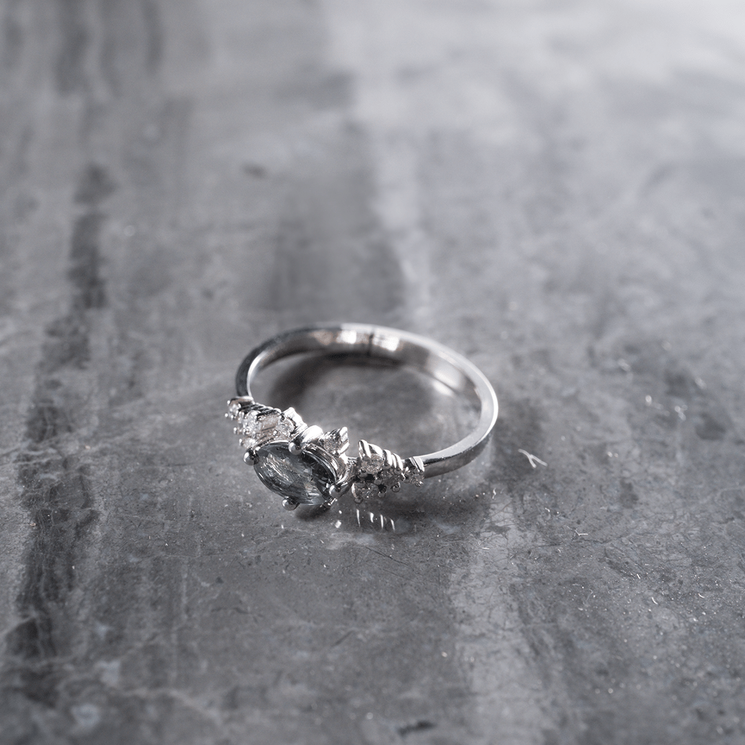 0.64 Karat Renkli Taşlı Retro Yüzük