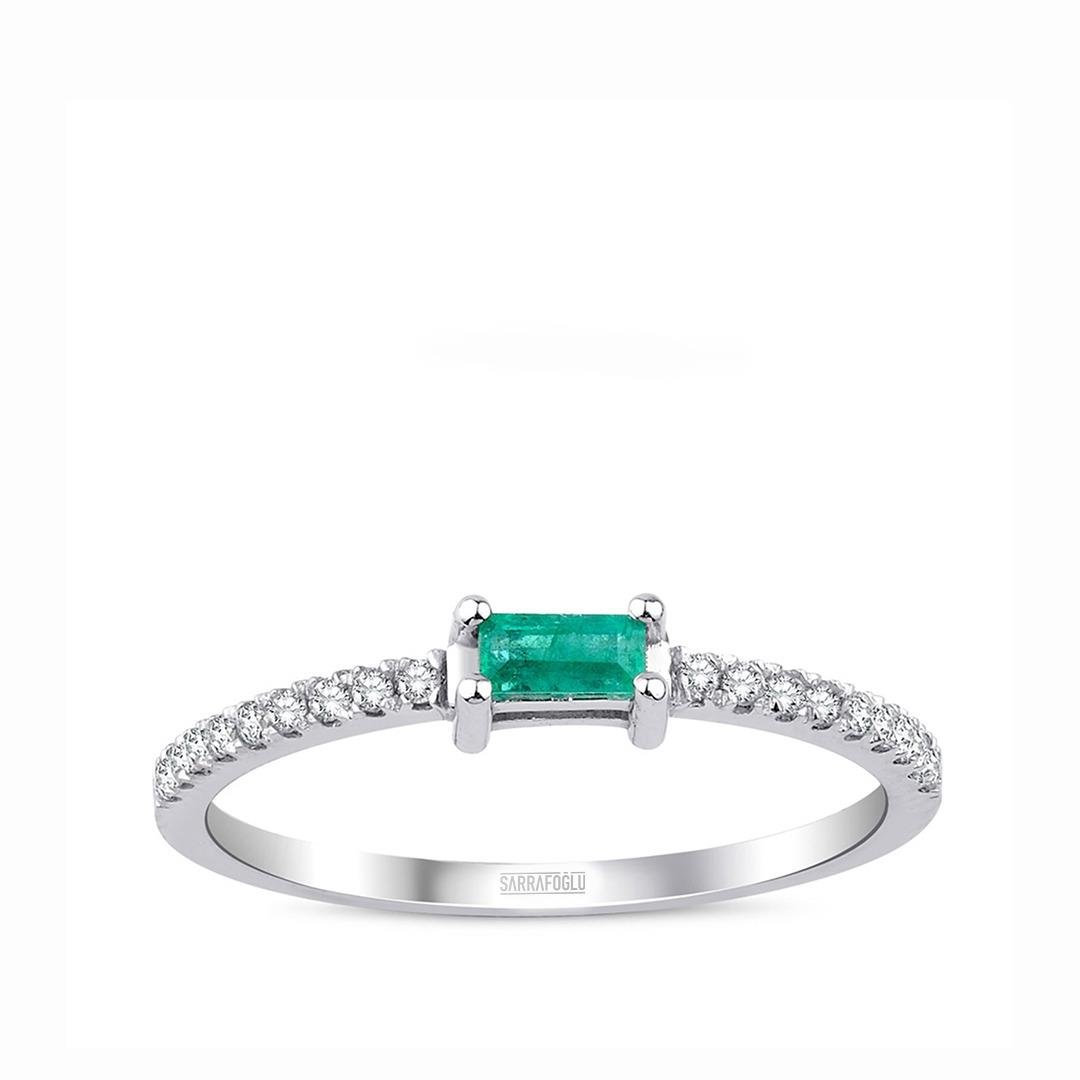 0.25 Karat Renkli Taşlı Yüzük