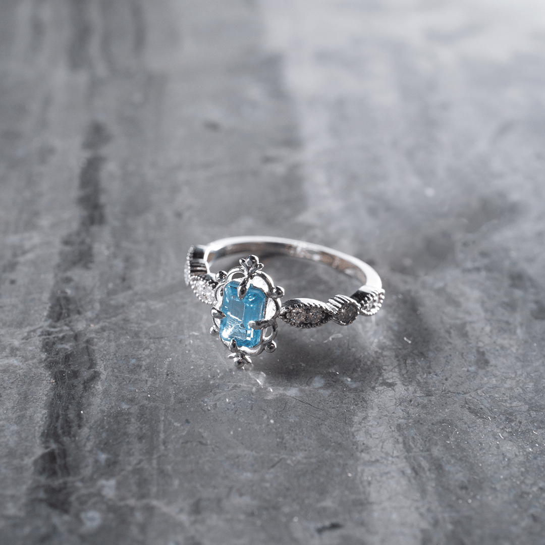 0.79 Karat Renkli Taşlı Retro Yüzük