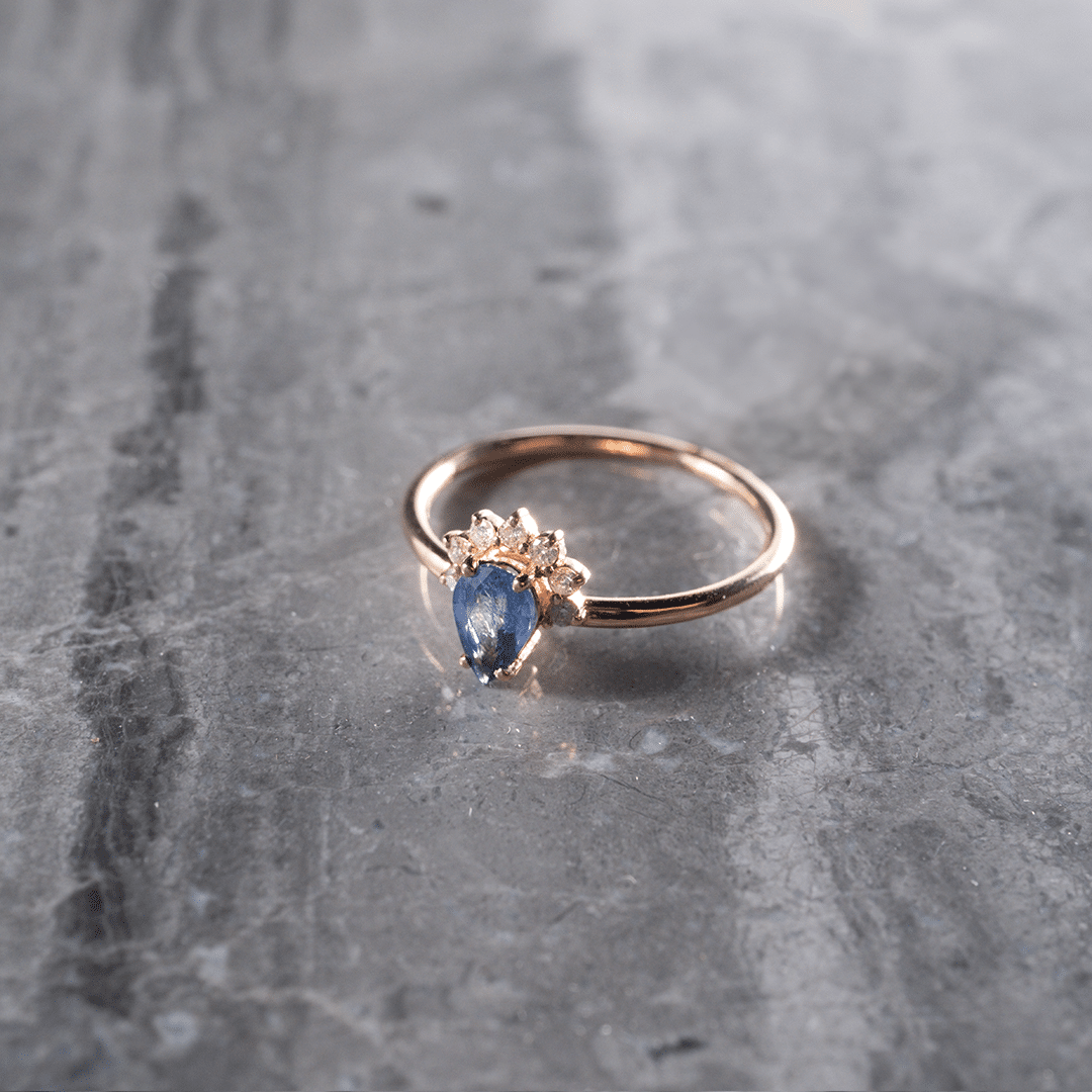 0.59 Karat Renkli Taşlı Retro Yüzük