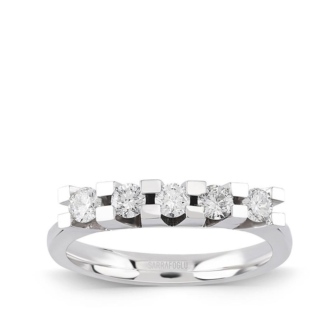 0.40 Karat Beştaş Pırlanta Yüzük