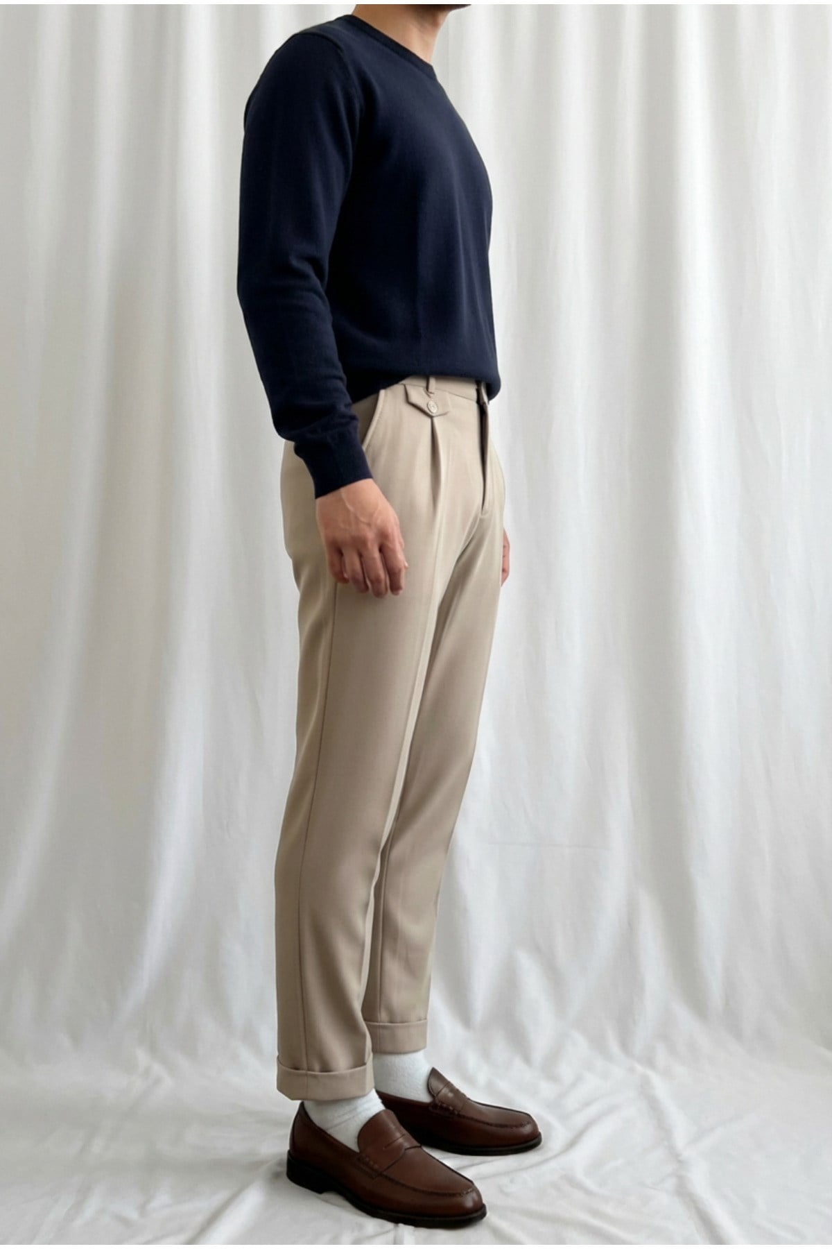Erkek Regular-Fit Premium Old Money Cep Detaylı Double Paça Kumaş Pantolon Krem