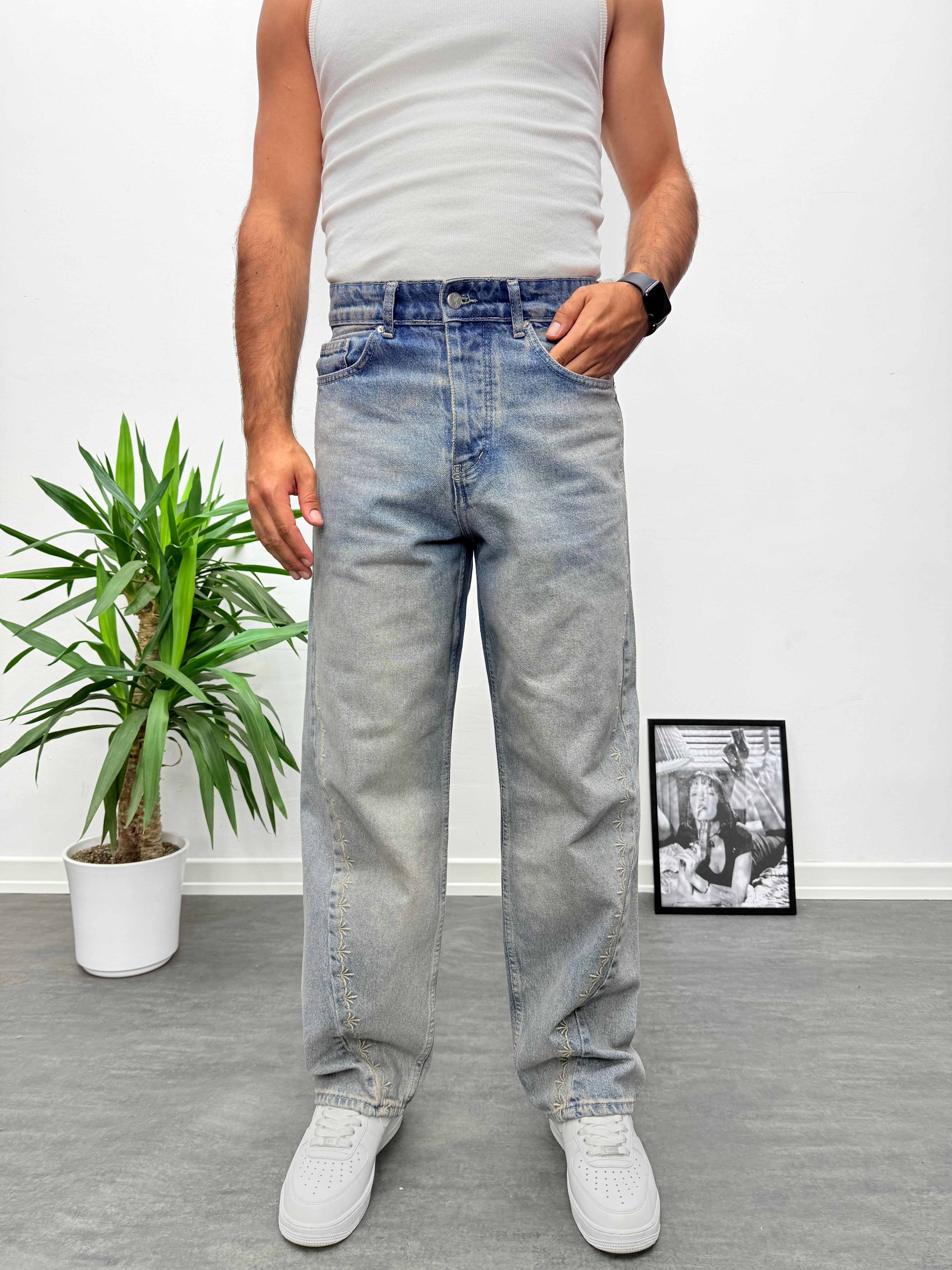 Nakış Detaylı Mavi Baggy Jean