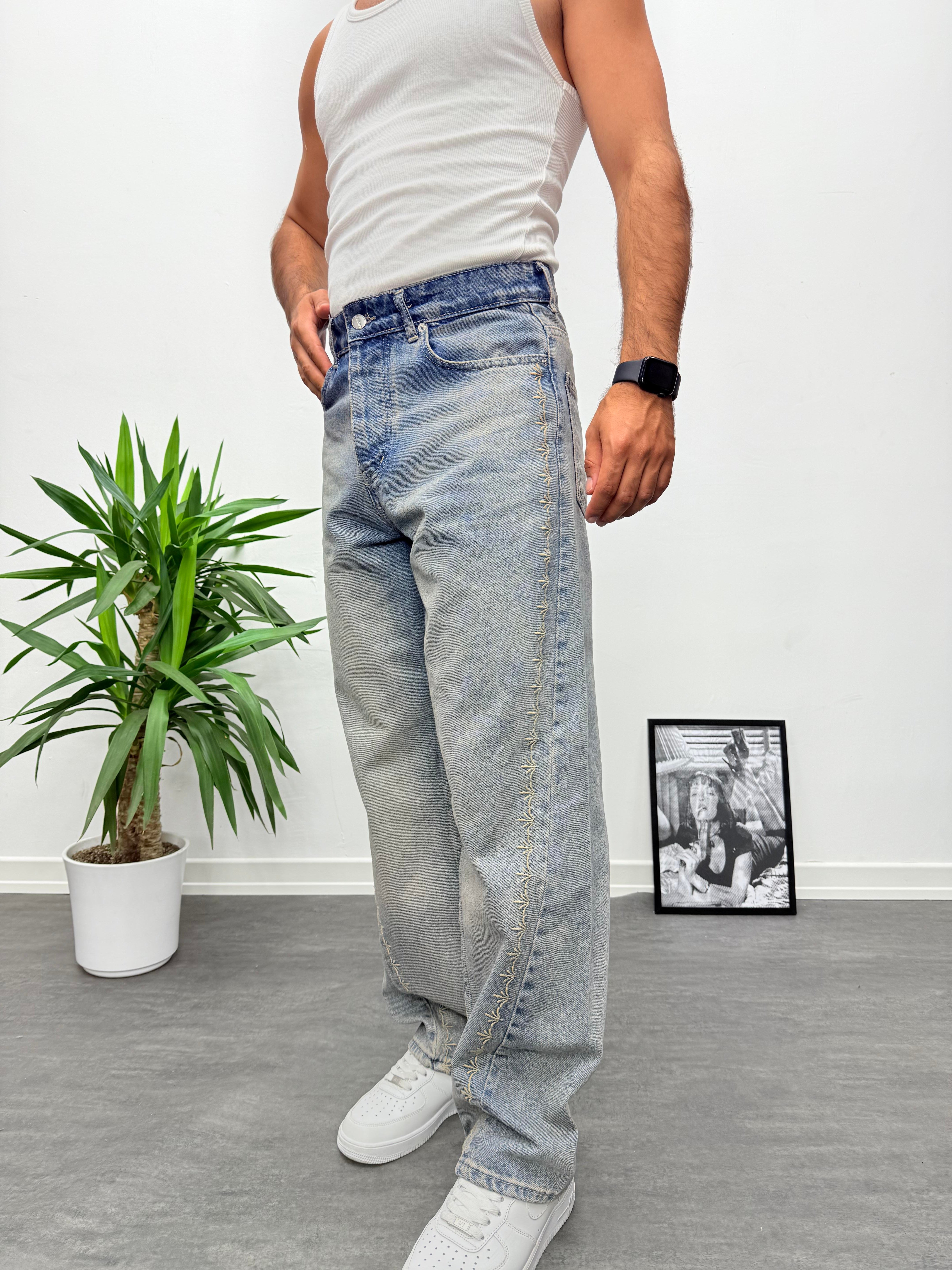 Nakış Detaylı Mavi Baggy Jean