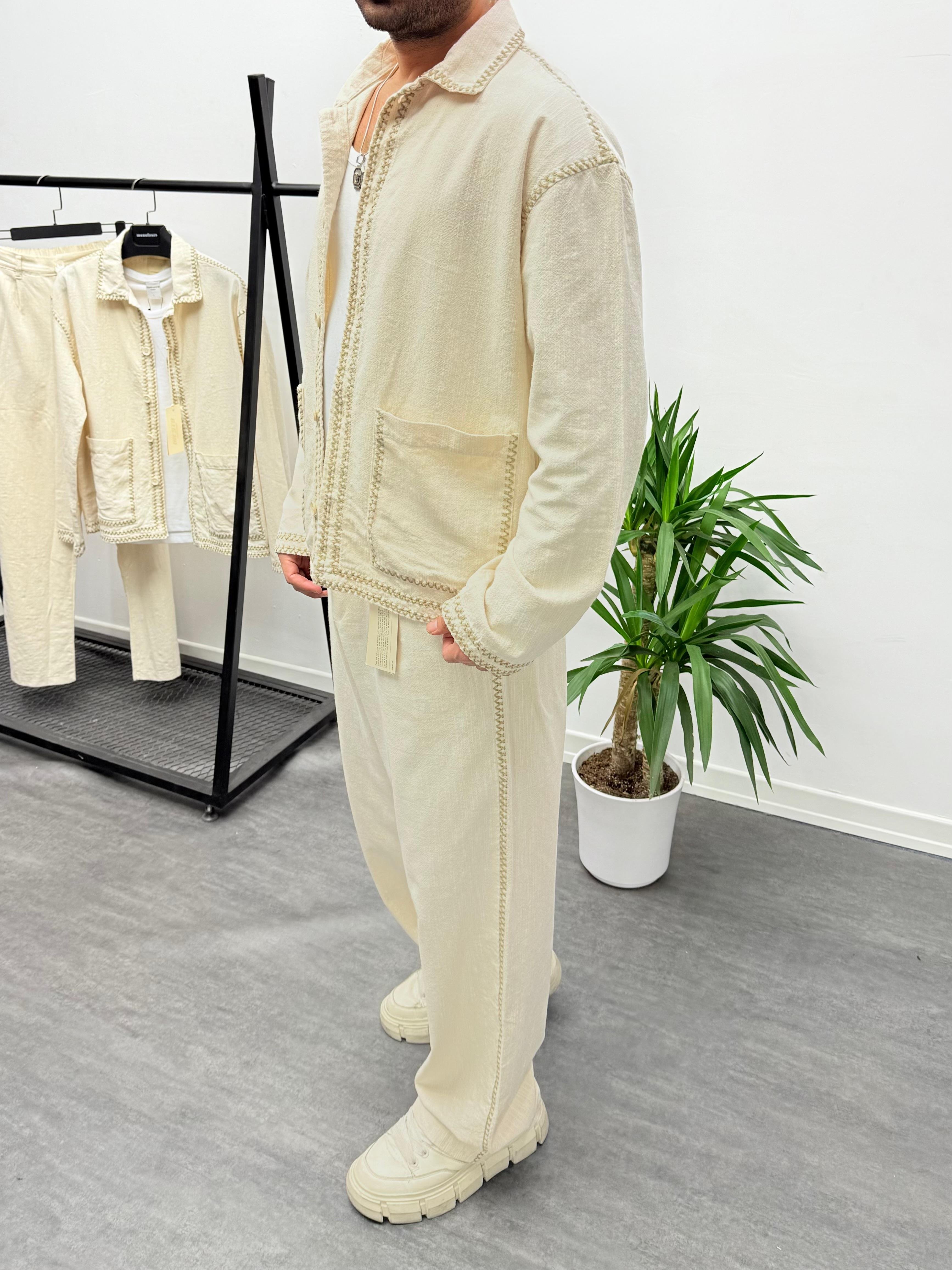 Oversize Nakış Detaylı Keten Takım