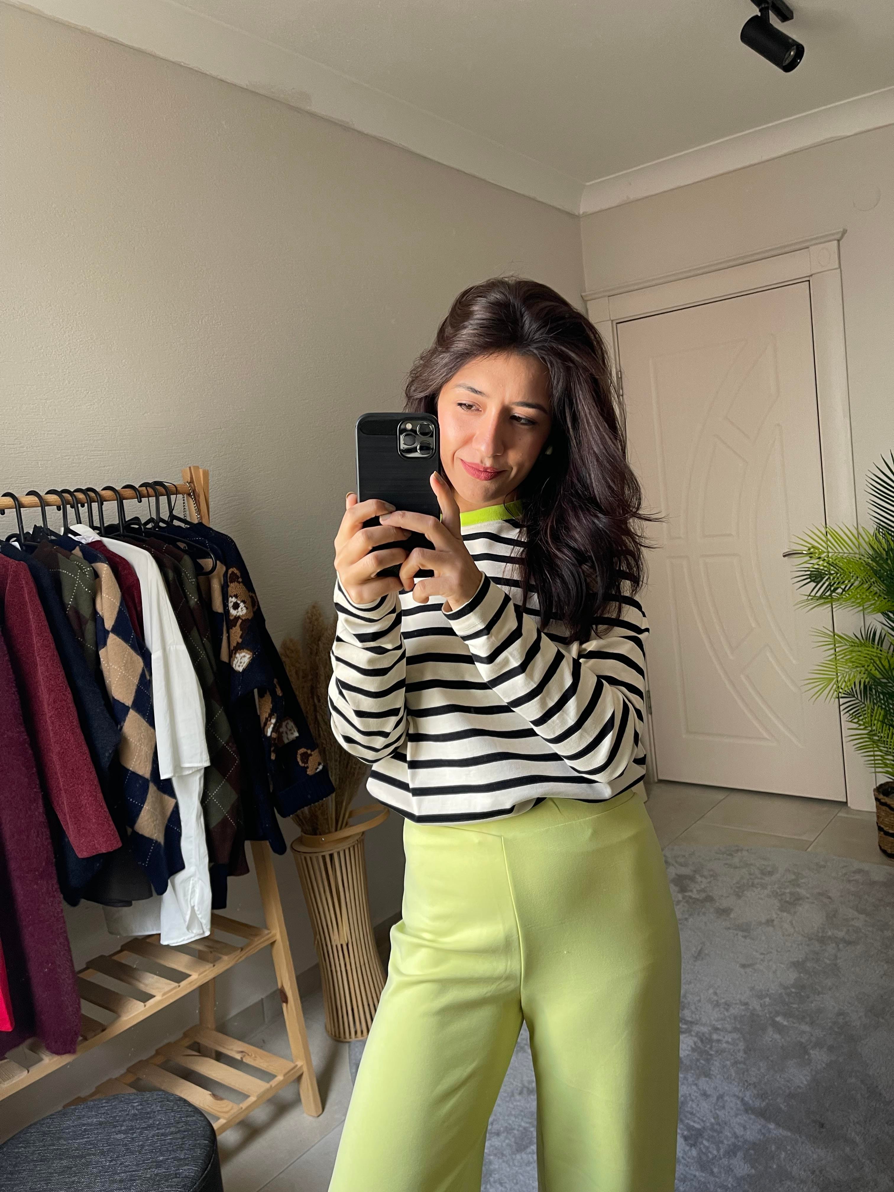 Çizgili Uzun Kollu Basic T-Shirt