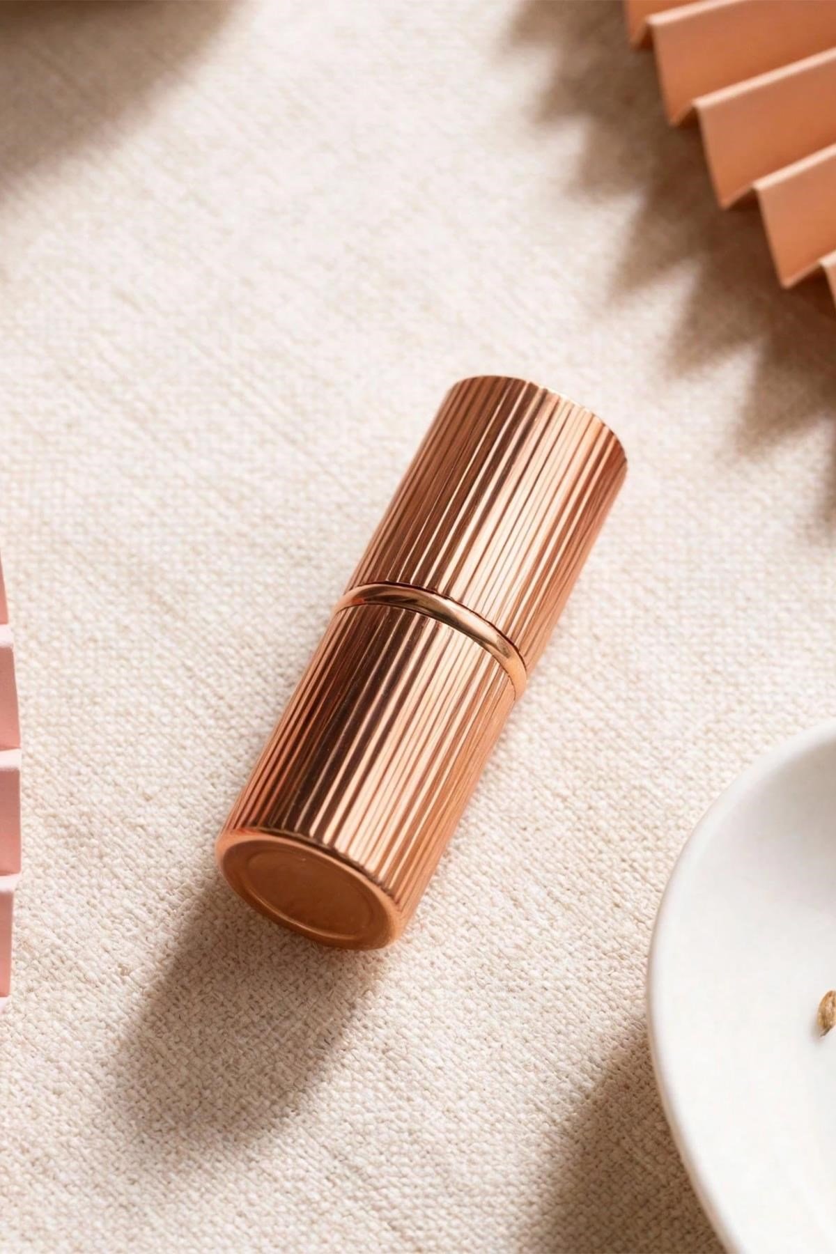 Charlotte Tilbury Matte Revolution Mat Ruj Pillow Talk 1.1GR Mini Boy