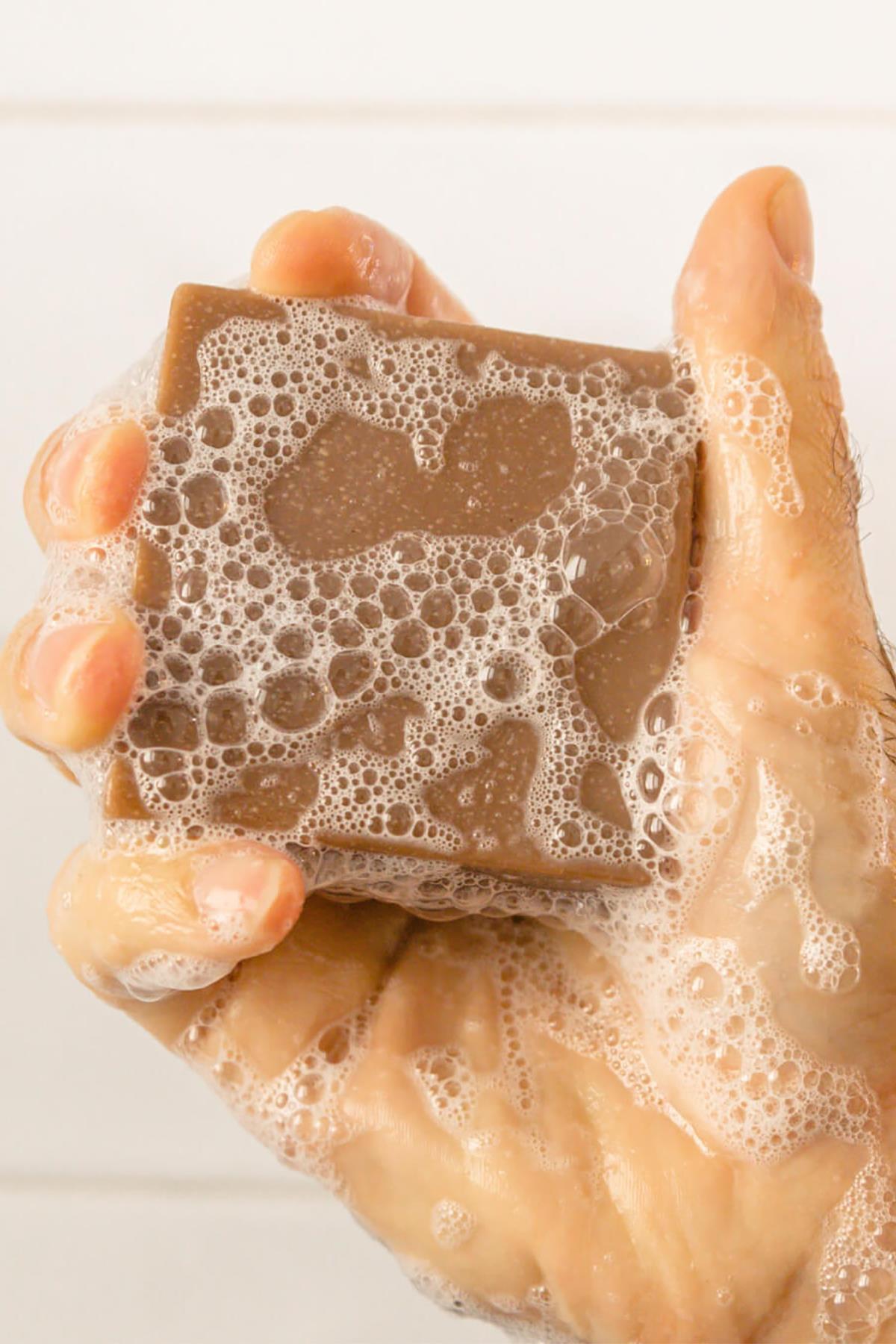 Dr.Squatch Wood Barrel Bourbon Erkek Sabunu 141GR