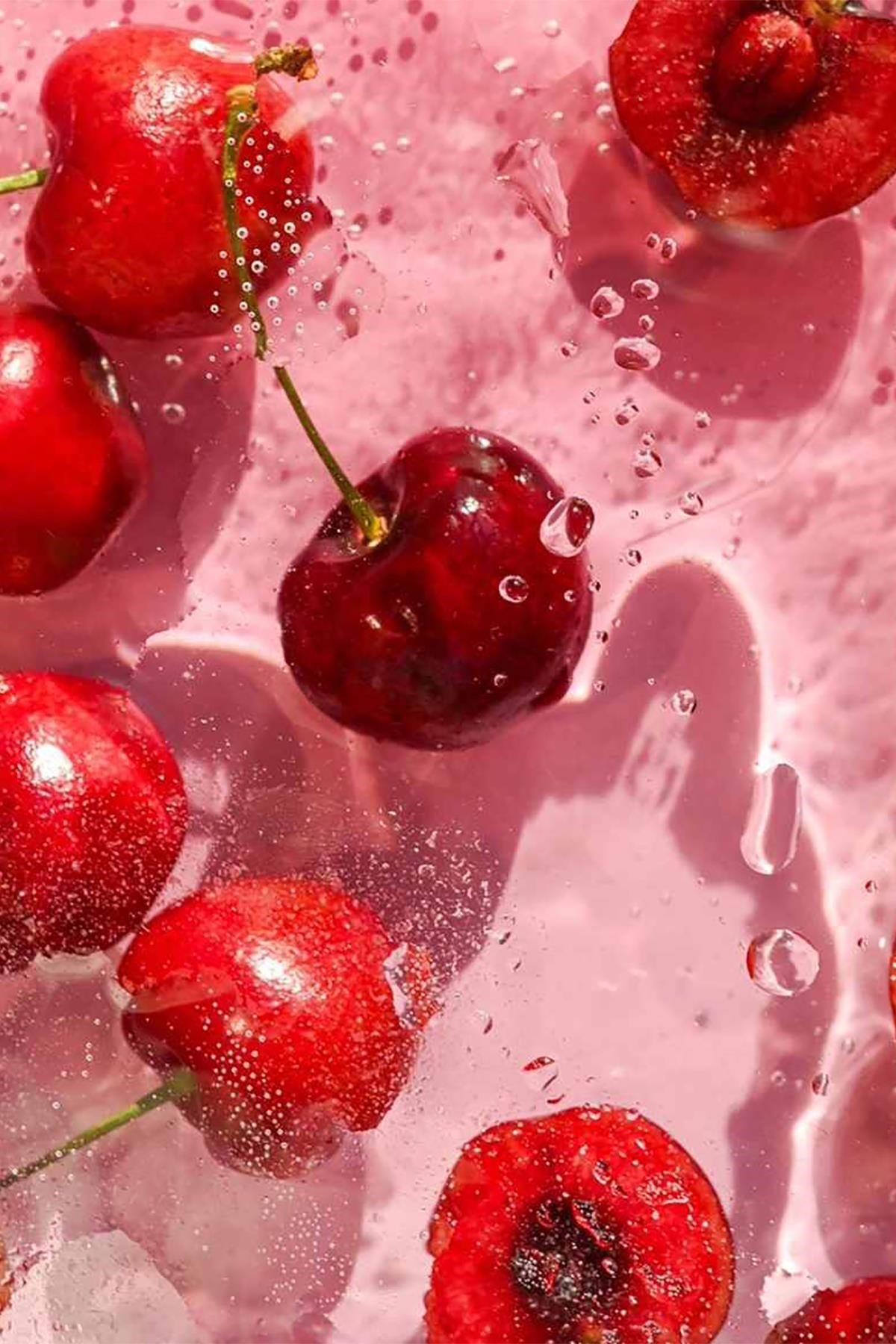 EOS Electric Cherry Dudak Balsamı 10ML