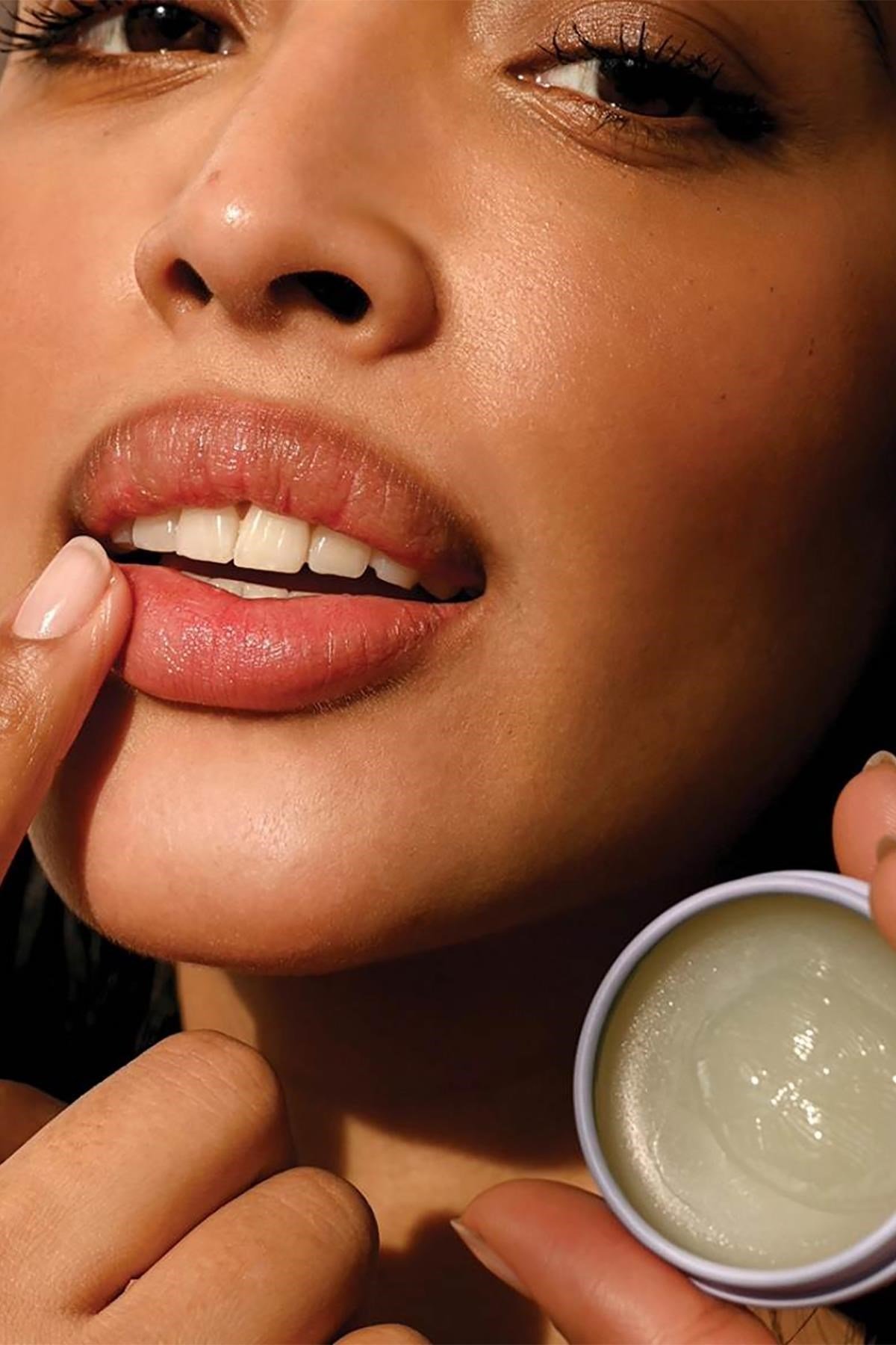 EOS Vanilla Bean Bitkisel Vegan Dudak Balsamı 12GR