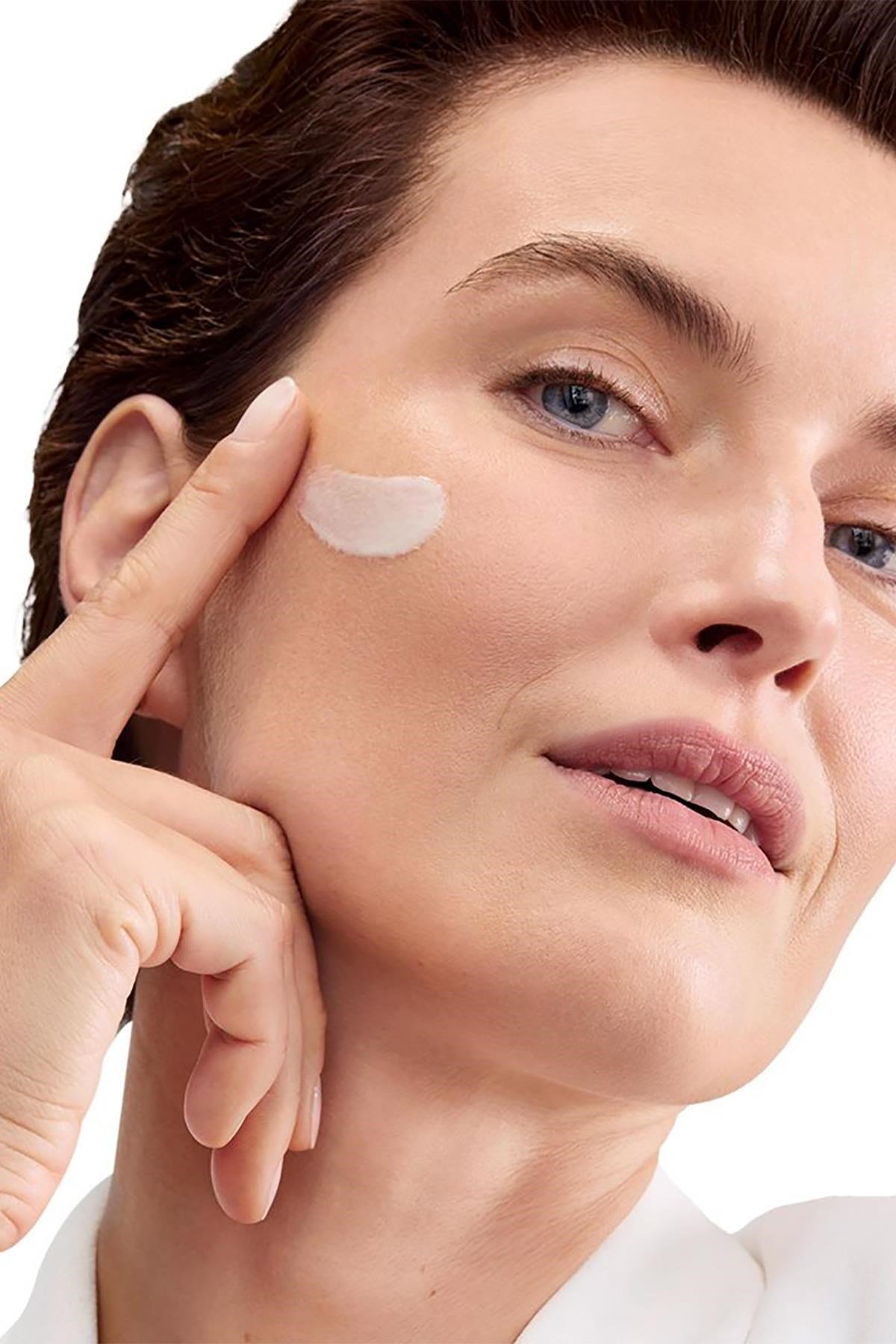 Eucerin Hyaluron-Filler + Elasticity SPF15 Gündüz Kremi 50ML