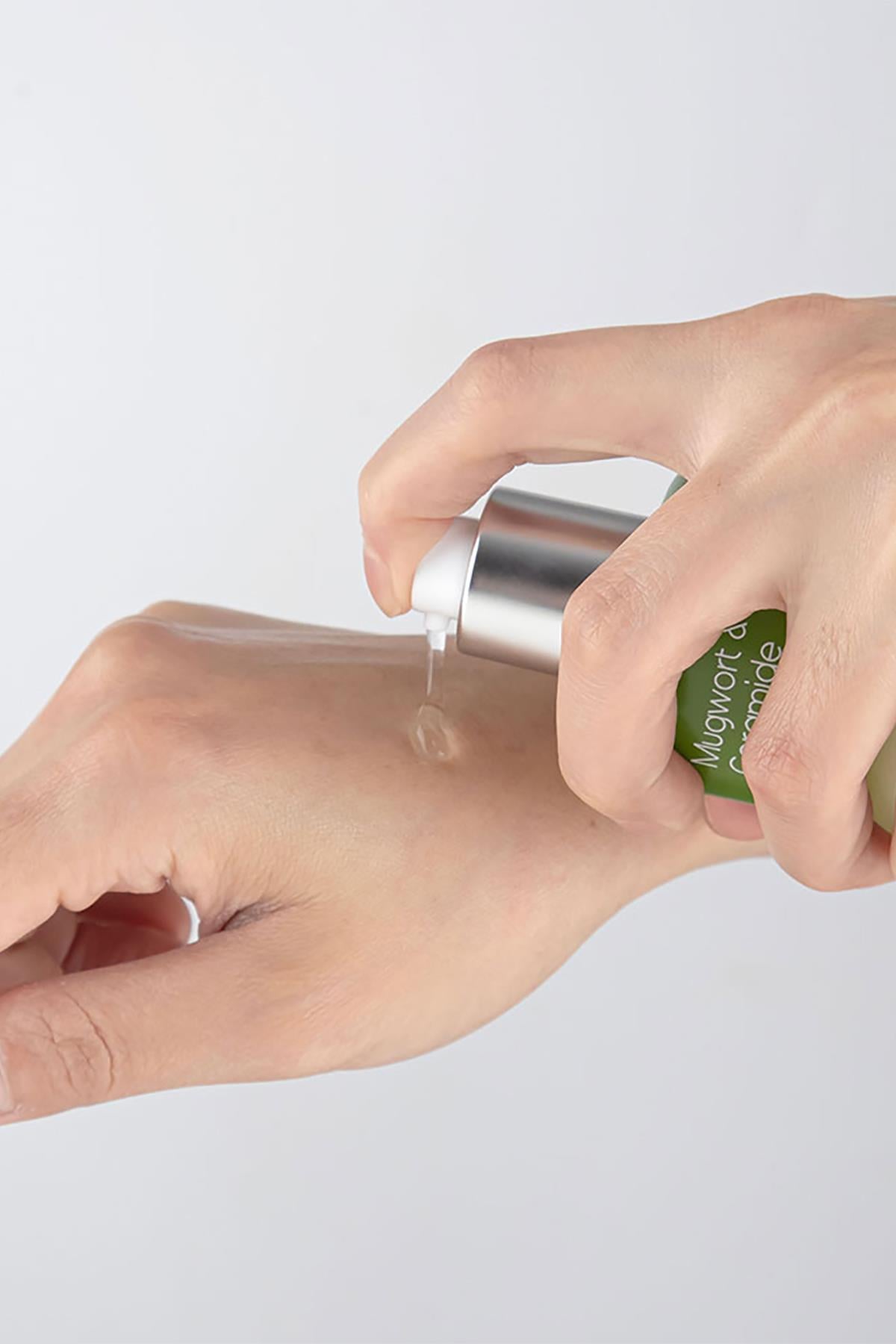 Farmstay Mugwort & Ceramide Yüz Serumu 35ML