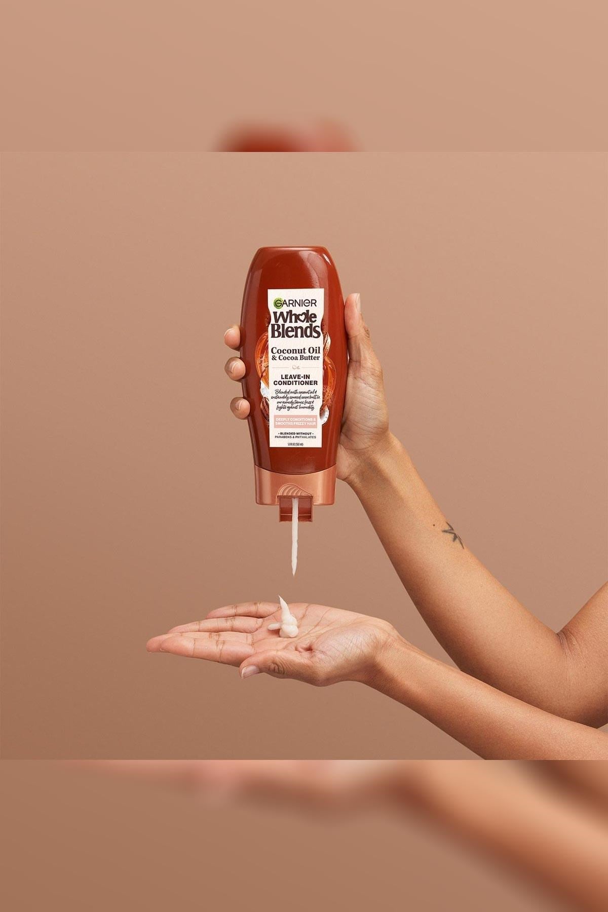 Garnier Whole Blends Hindistan Cevizi ve Kakao Yağı Özlü Pürüzsüzleştirici Saç Kremi 650ML