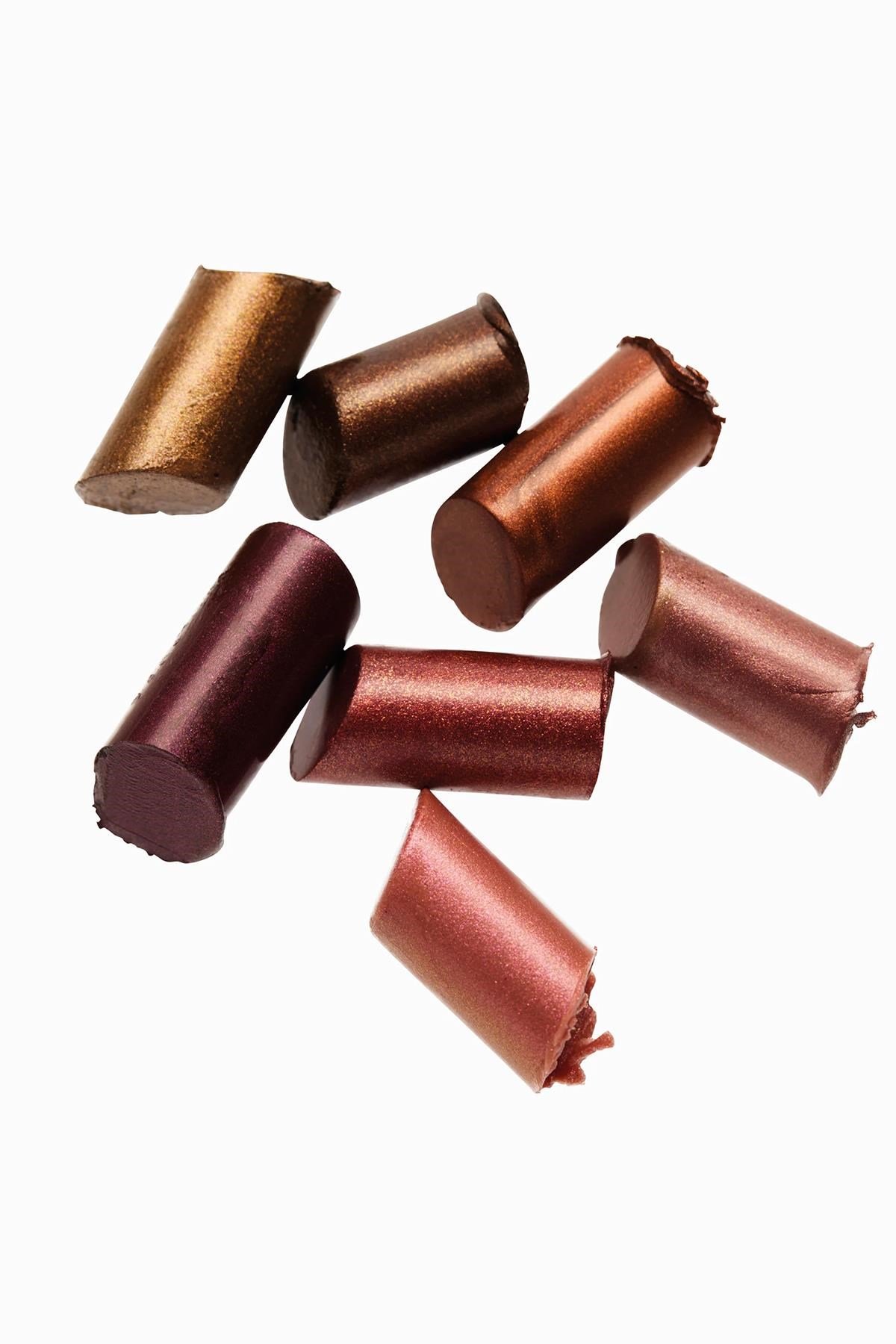 Isamaya Metal Lip Balm Metalik ve Prizmatik Bitişli Ruj Shaded Rose 3GR
