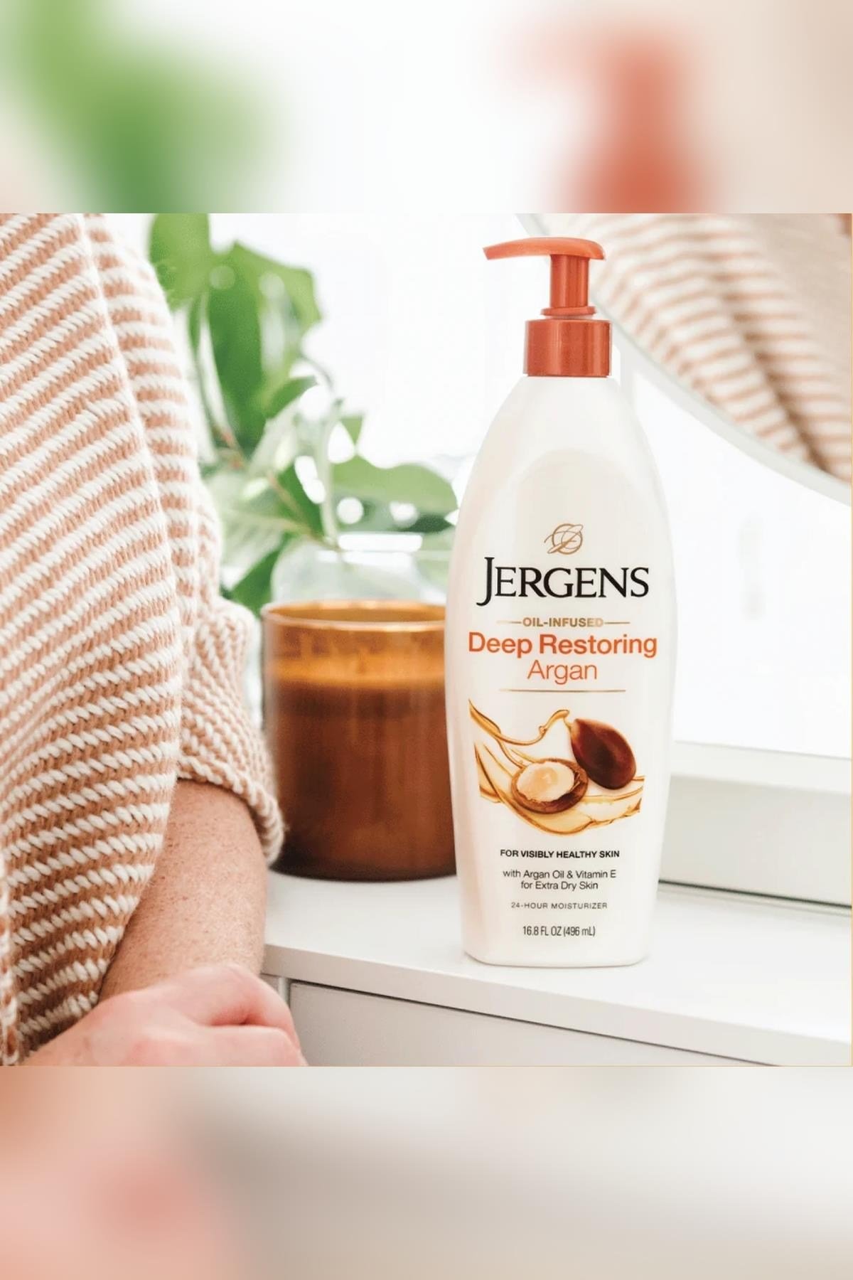 Jergens Argan Yağlı Onarıcı Vücut Losyonu 496ML