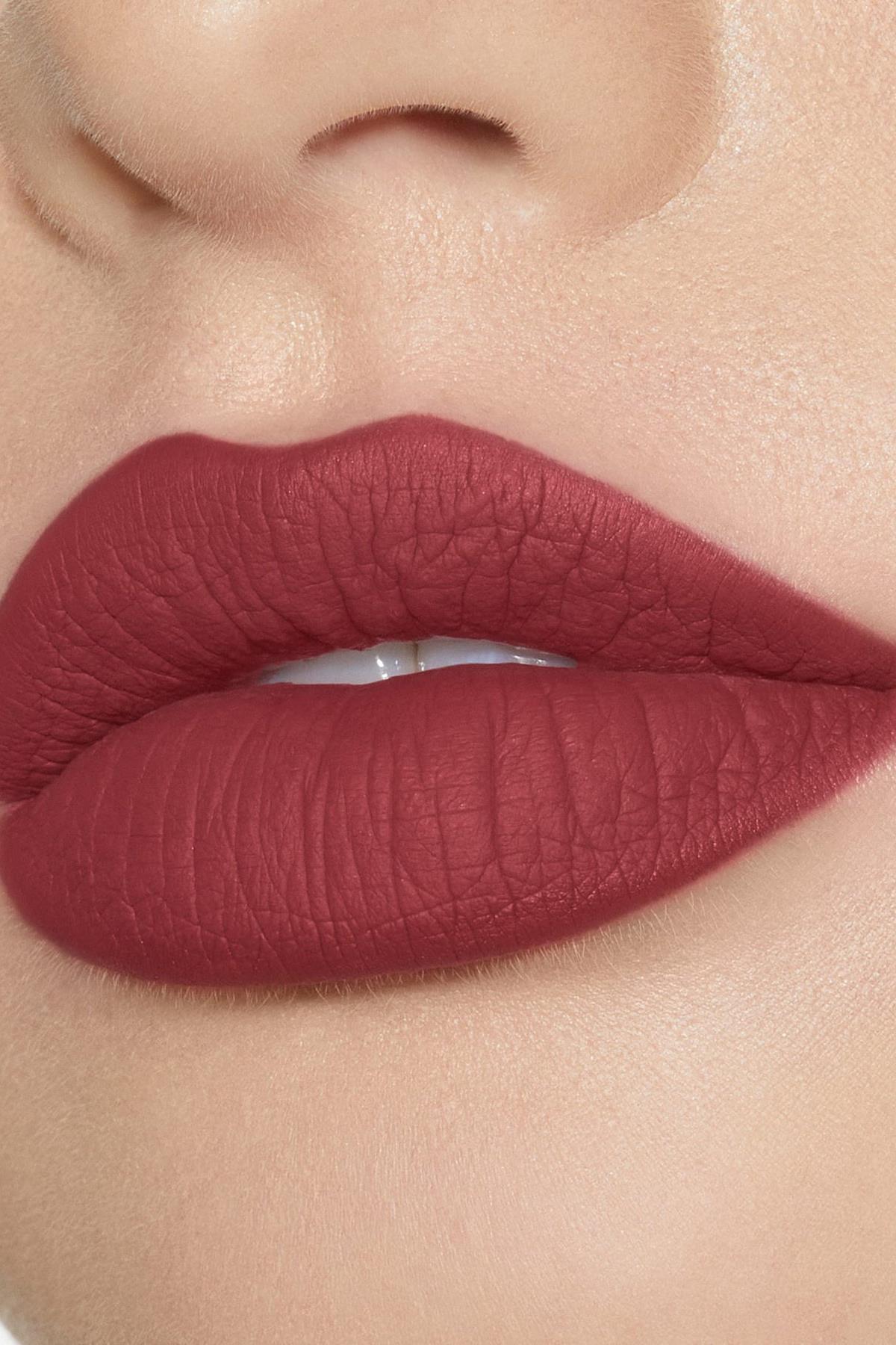 Kylie Dudak Kalemi ve Mat Likit Ruj Set 103 Better Not Pout