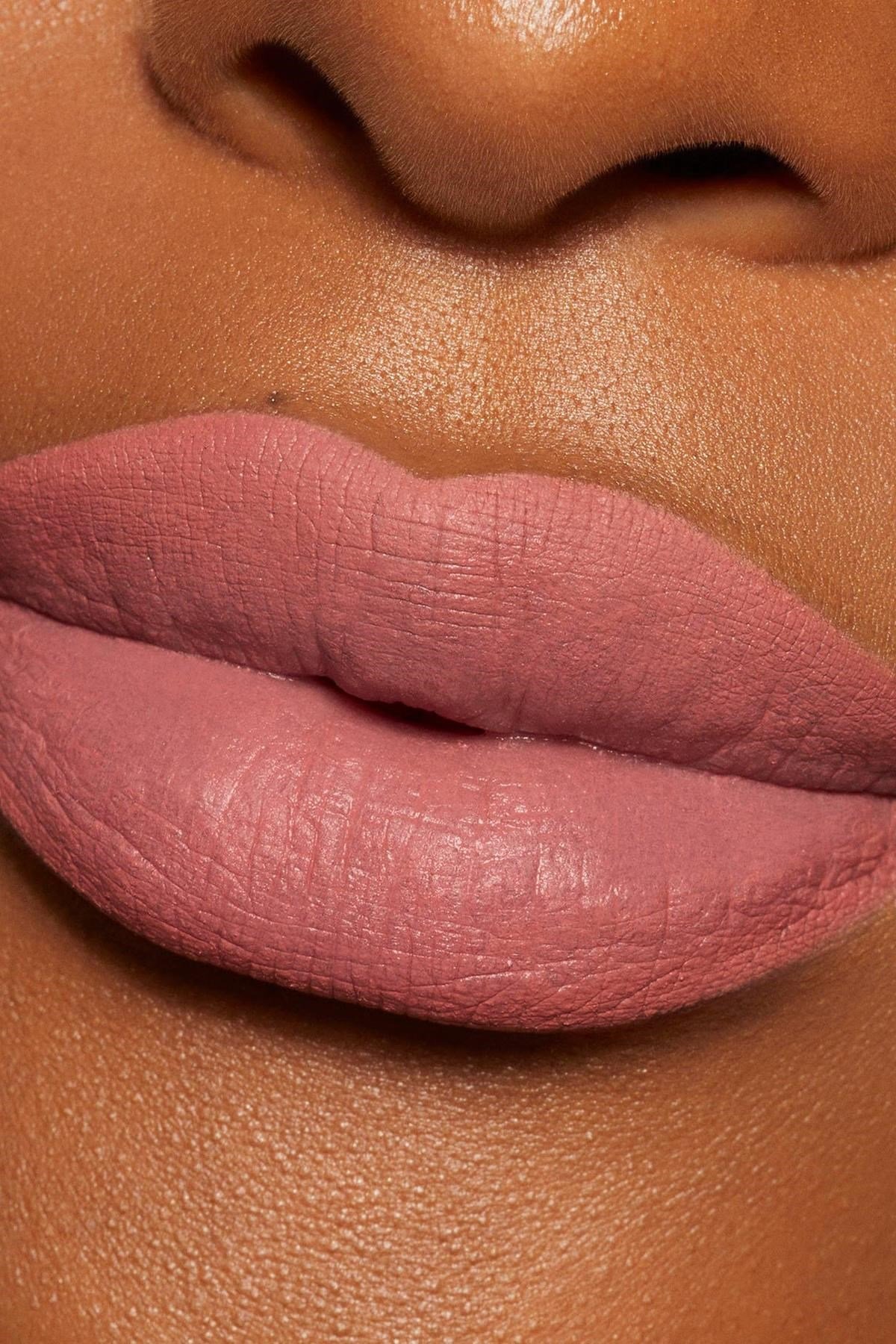 Kylie Dudak Kalemi ve Yarı Mat Likit Ruj Set 705 Charm