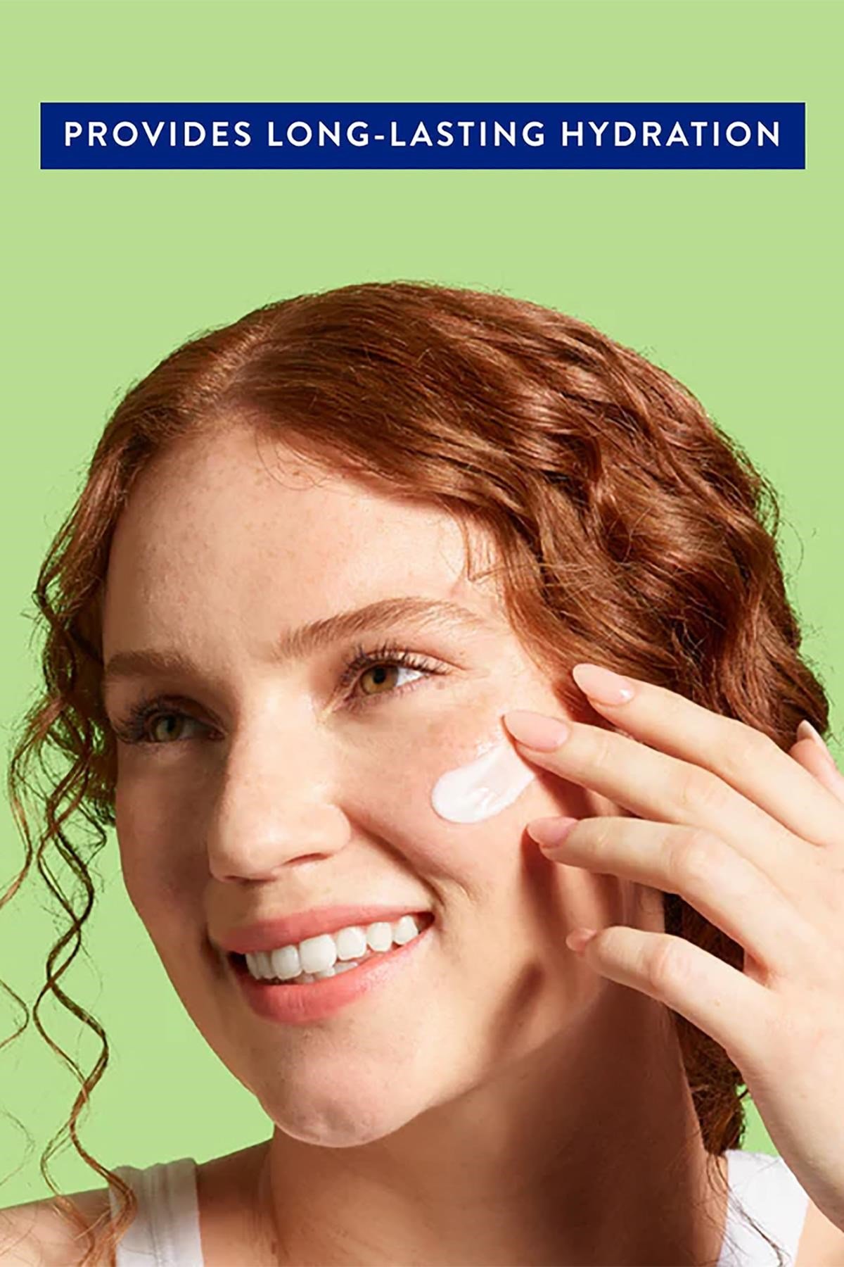 Native Aloe Vera ve Niacinamide Hassas Yüz Nemlendirici 50ML