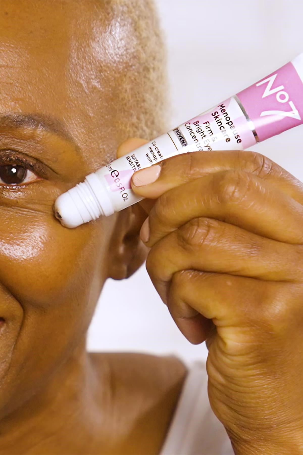 No7 Menopause Skincare Firm & Bright Konsantre Göz Kremi 15ML