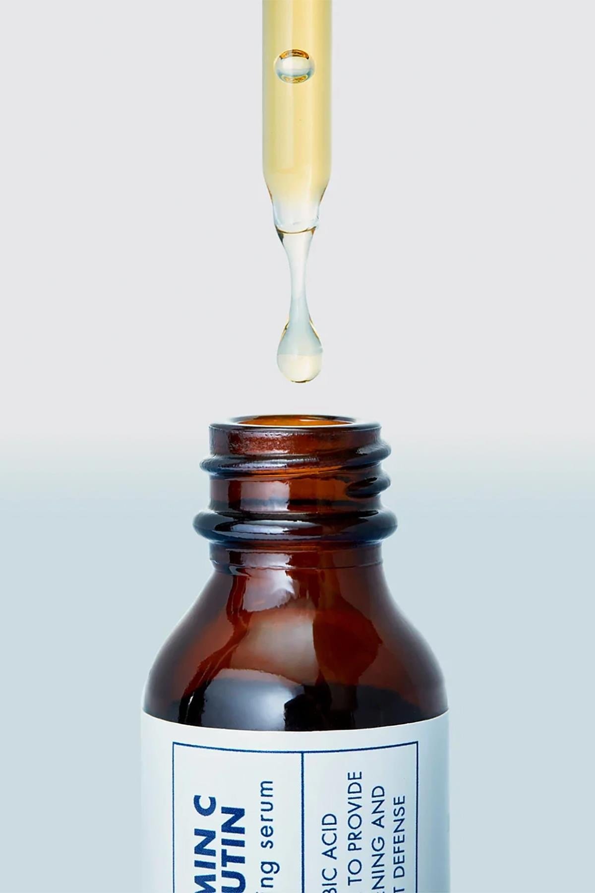 Obagi Vitamin C + Arbutin Aydınlatıcı Yüz Serumu 30ML