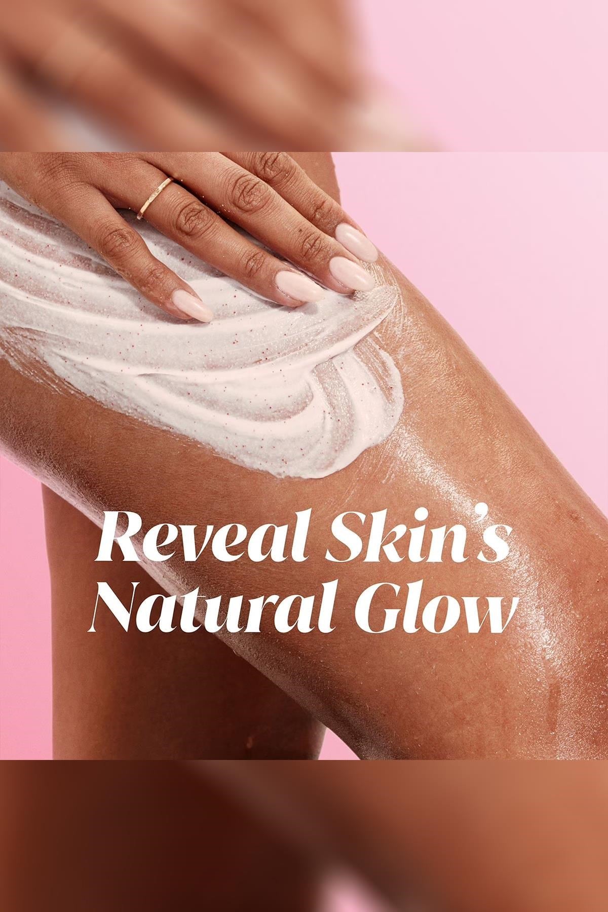 Olay Indulgent Moisture Vücut Peelingi ve Duş Jeli İkili Bakım Seti