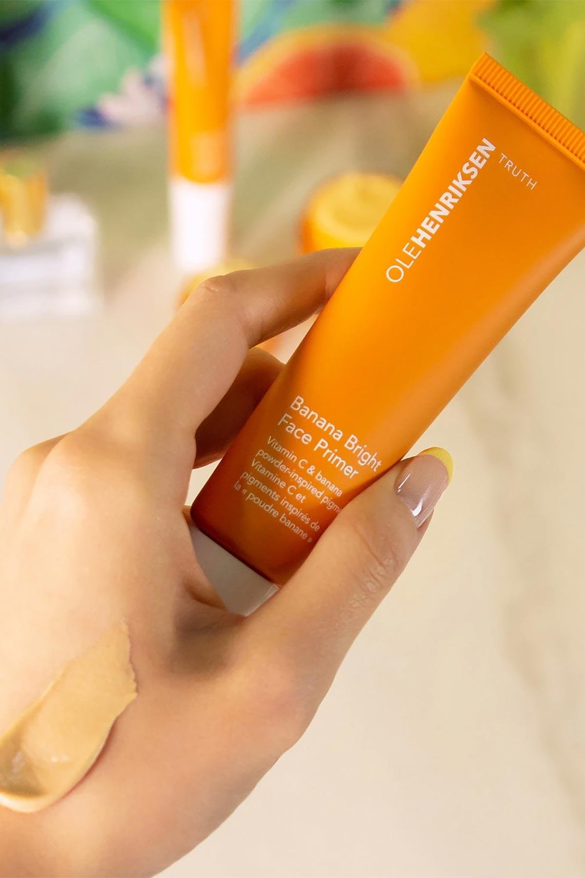 Ole Henriksen Banana Bright Aydınlatıcı Makyaj Bazı 15ML