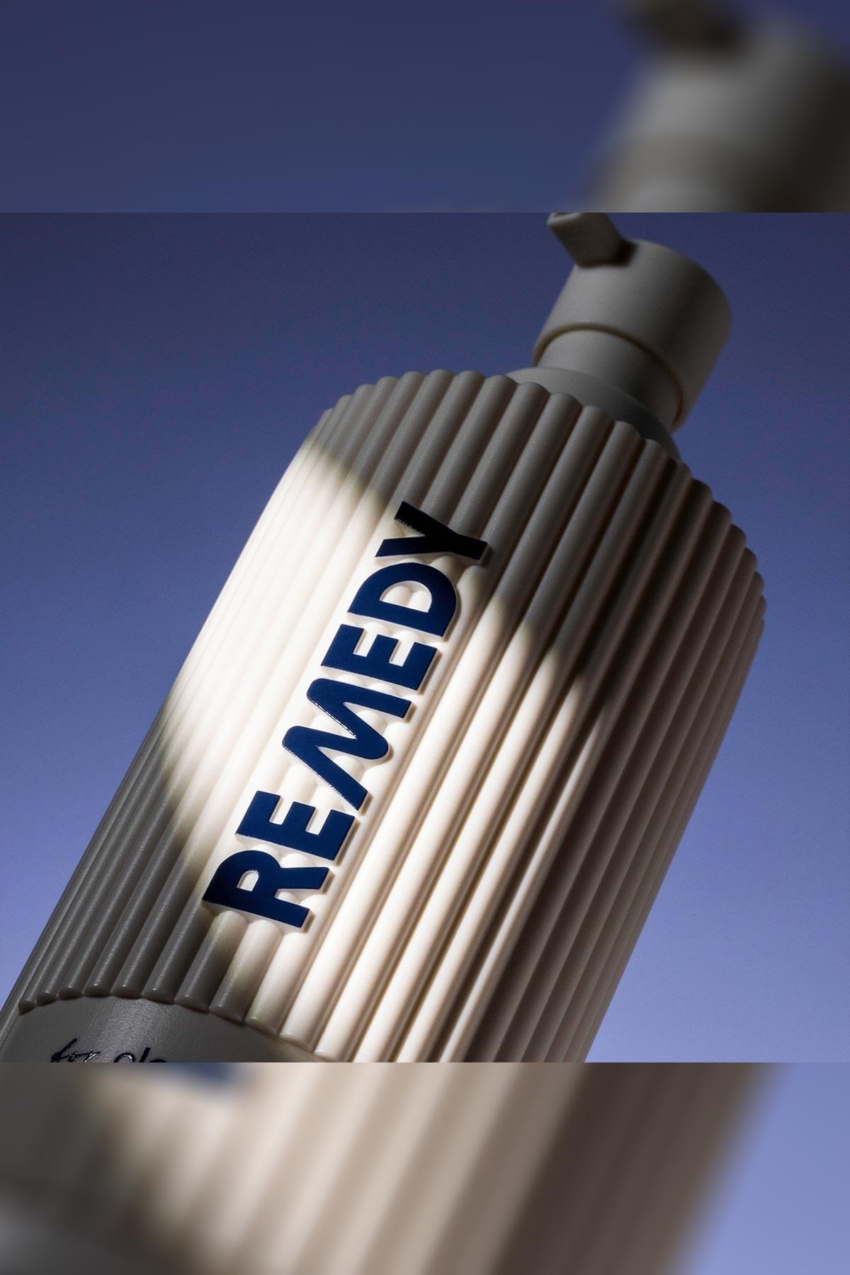 Remedy Seramid Destekli Köpüren Krem Temizleyici 350ML