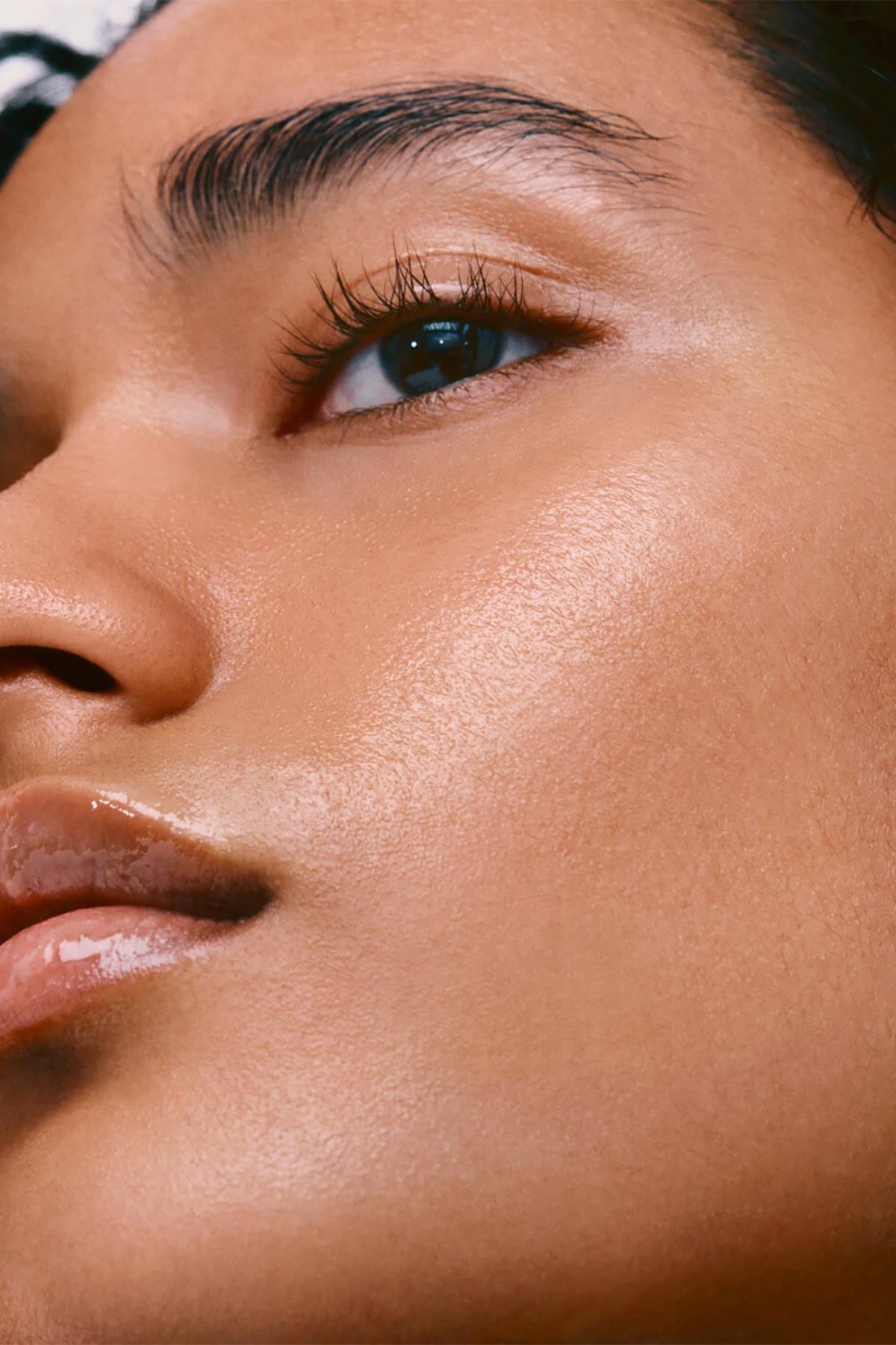 Rhode Peptide Glaze Yüz Serumu 15ML