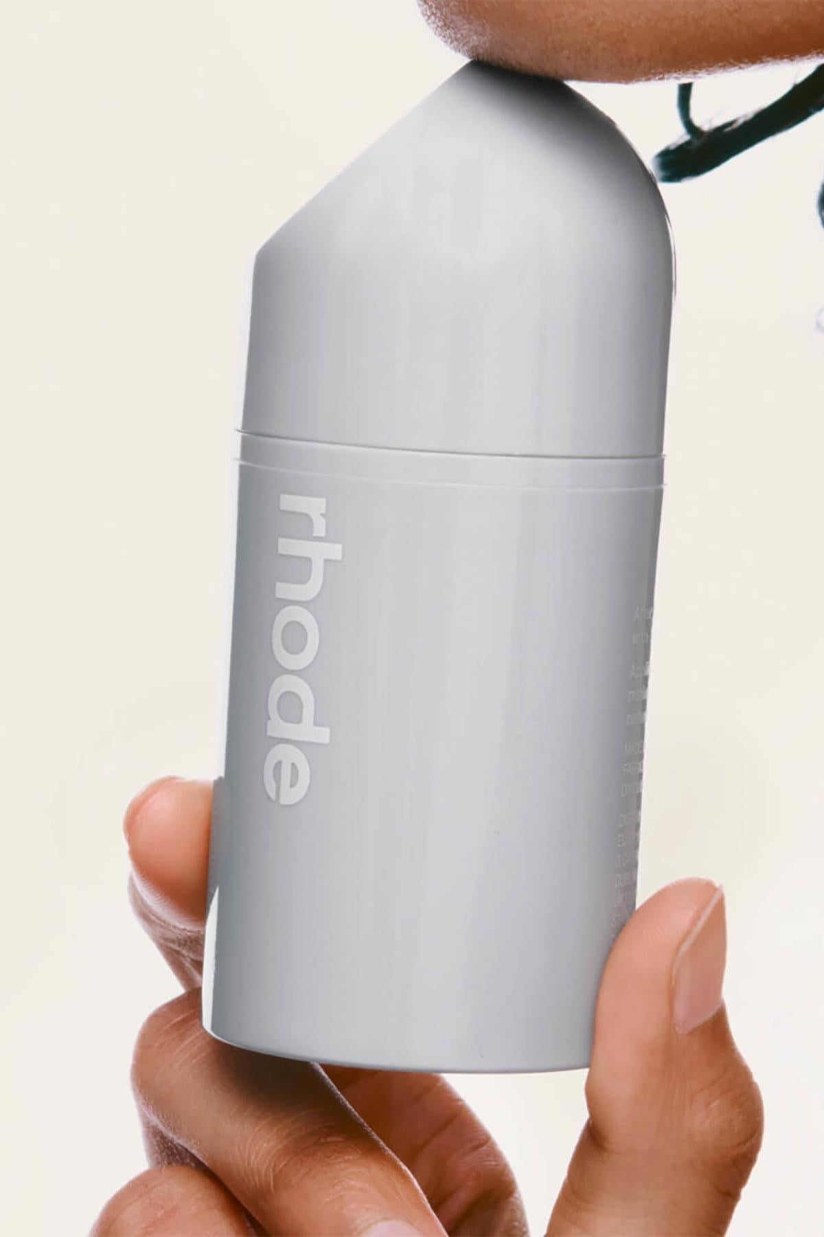 Rhode Peptide Glaze Yüz Serumu 15ML
