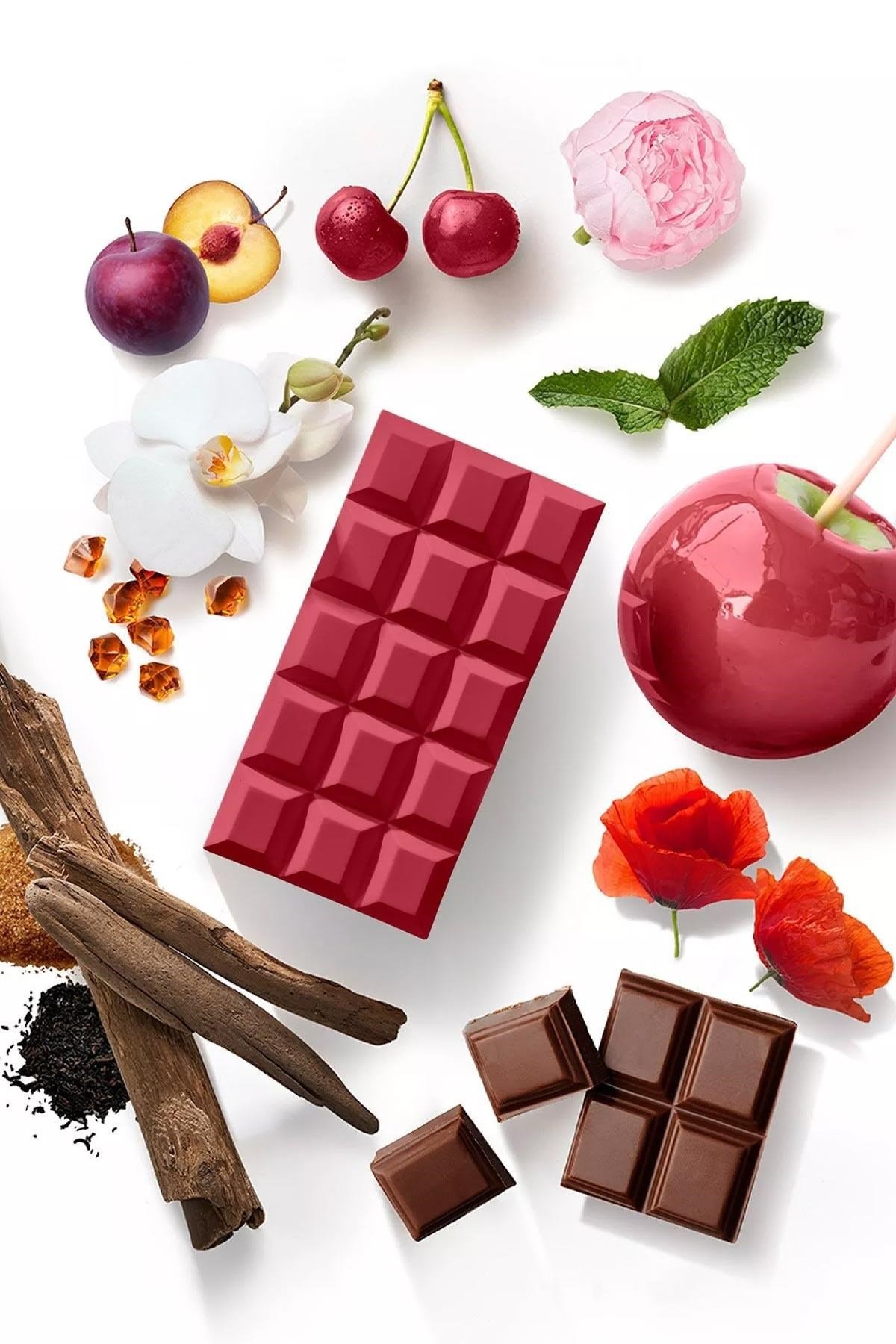 Sabrina Carpenter Cherry Baby EDP Kadın Parfümü 30ML